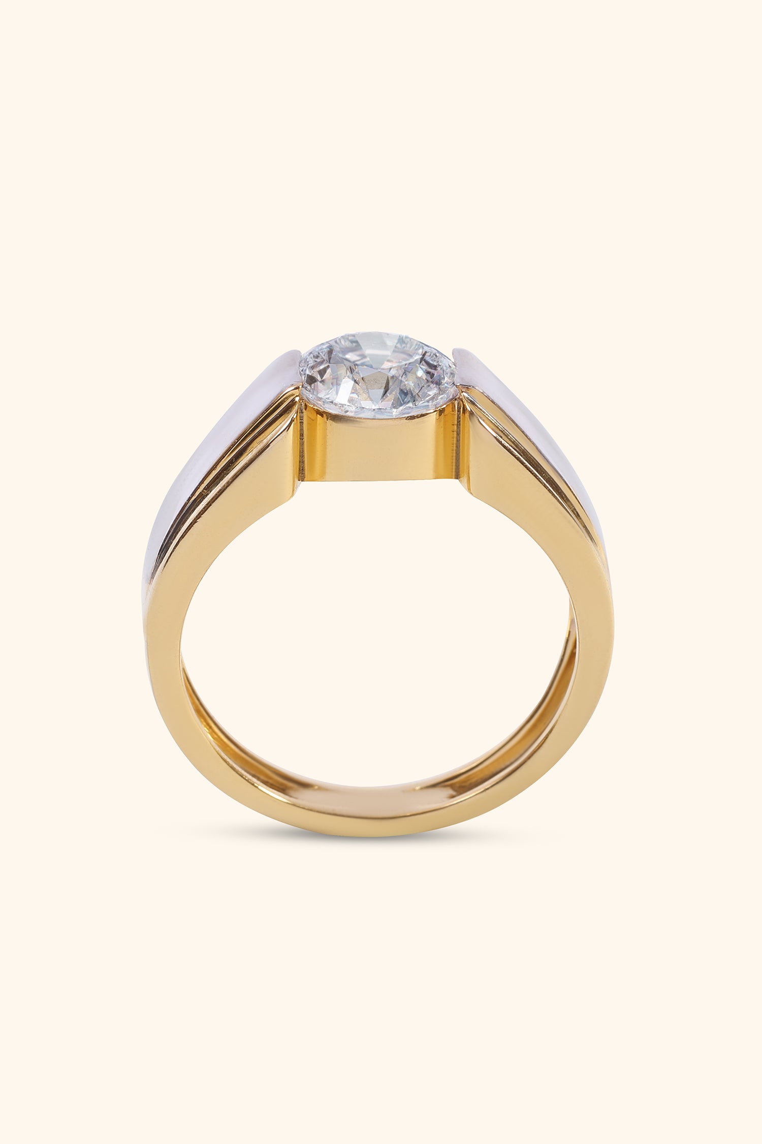 Echelon Men's Dual-tone Band with a Round Solitaire