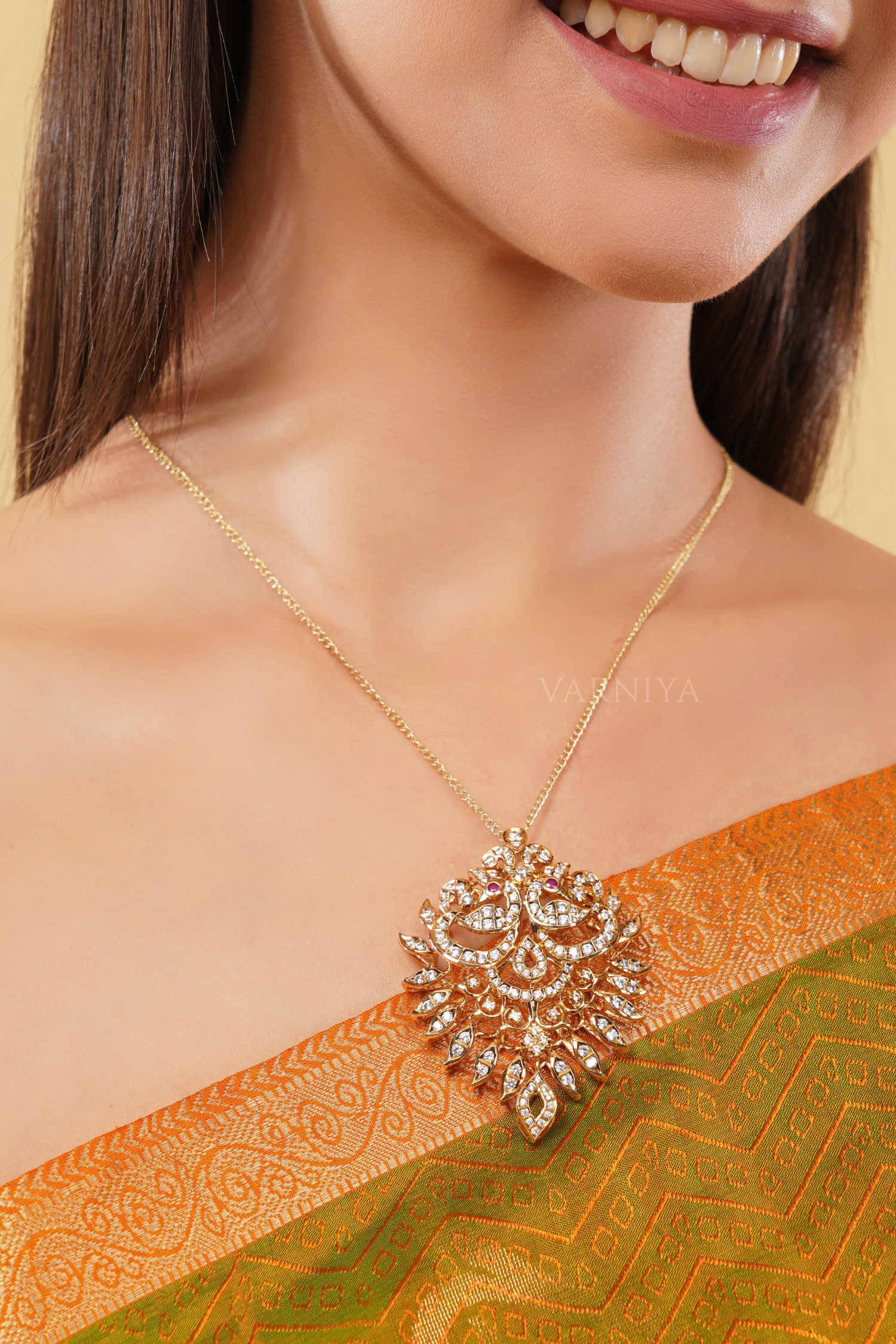 Traditional Crowned Heart Pendant