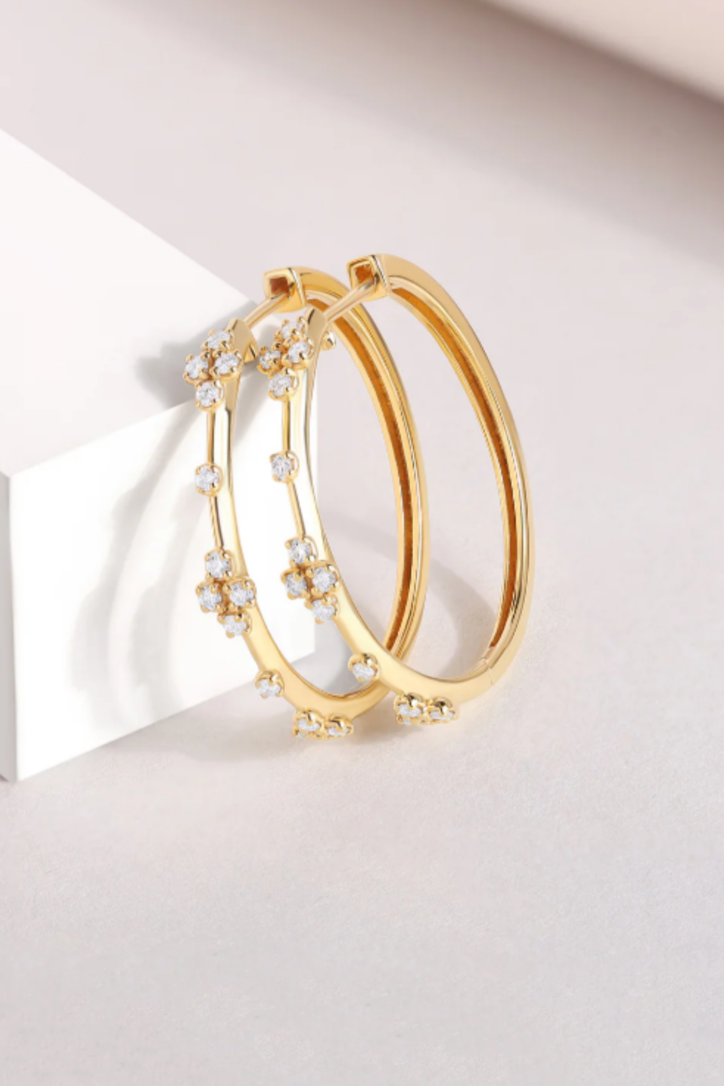 The Clover Hoops