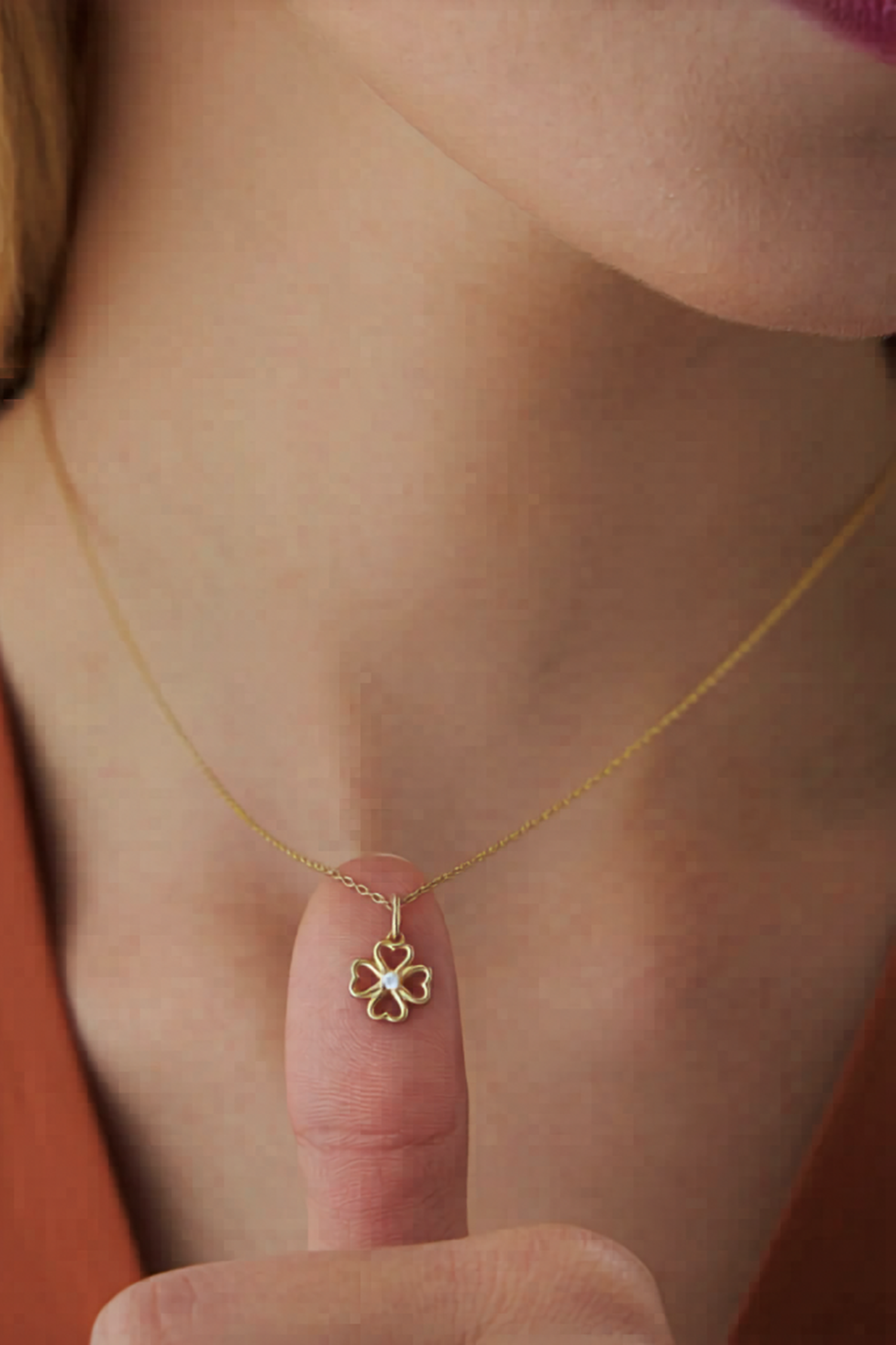 Lucky Clover Diamond Pendant