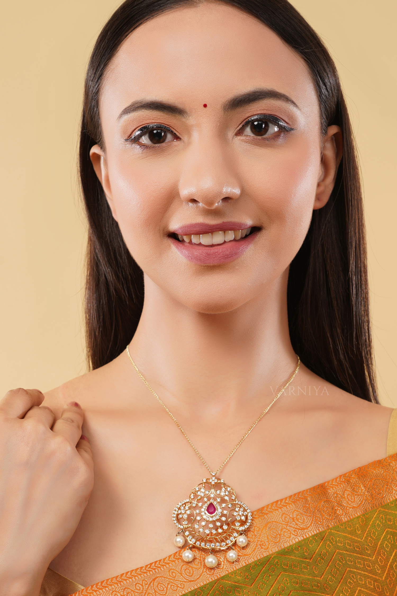 Traditional Radiant Sunburst Pendant