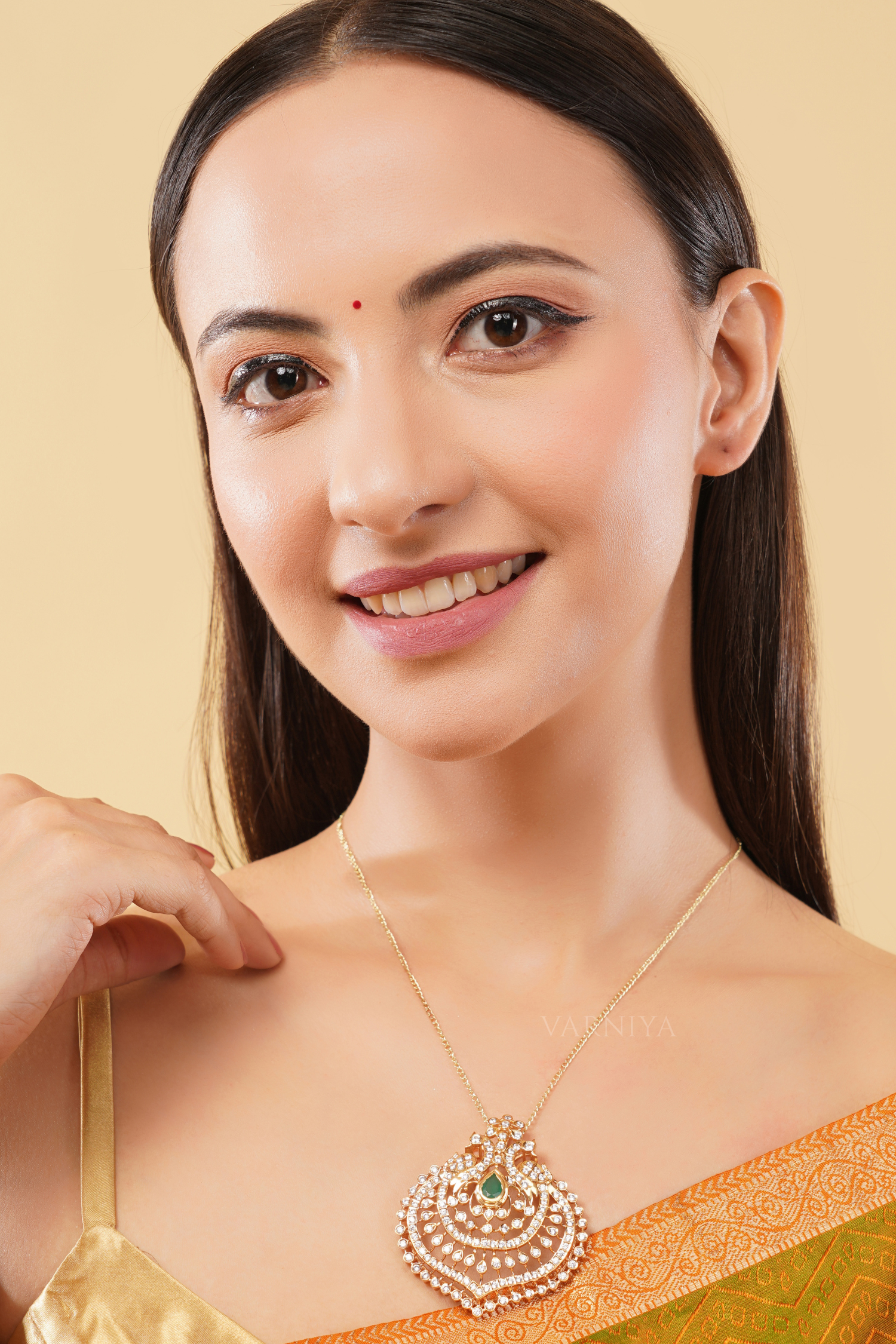 Traditional Timeless Opulence Pendant