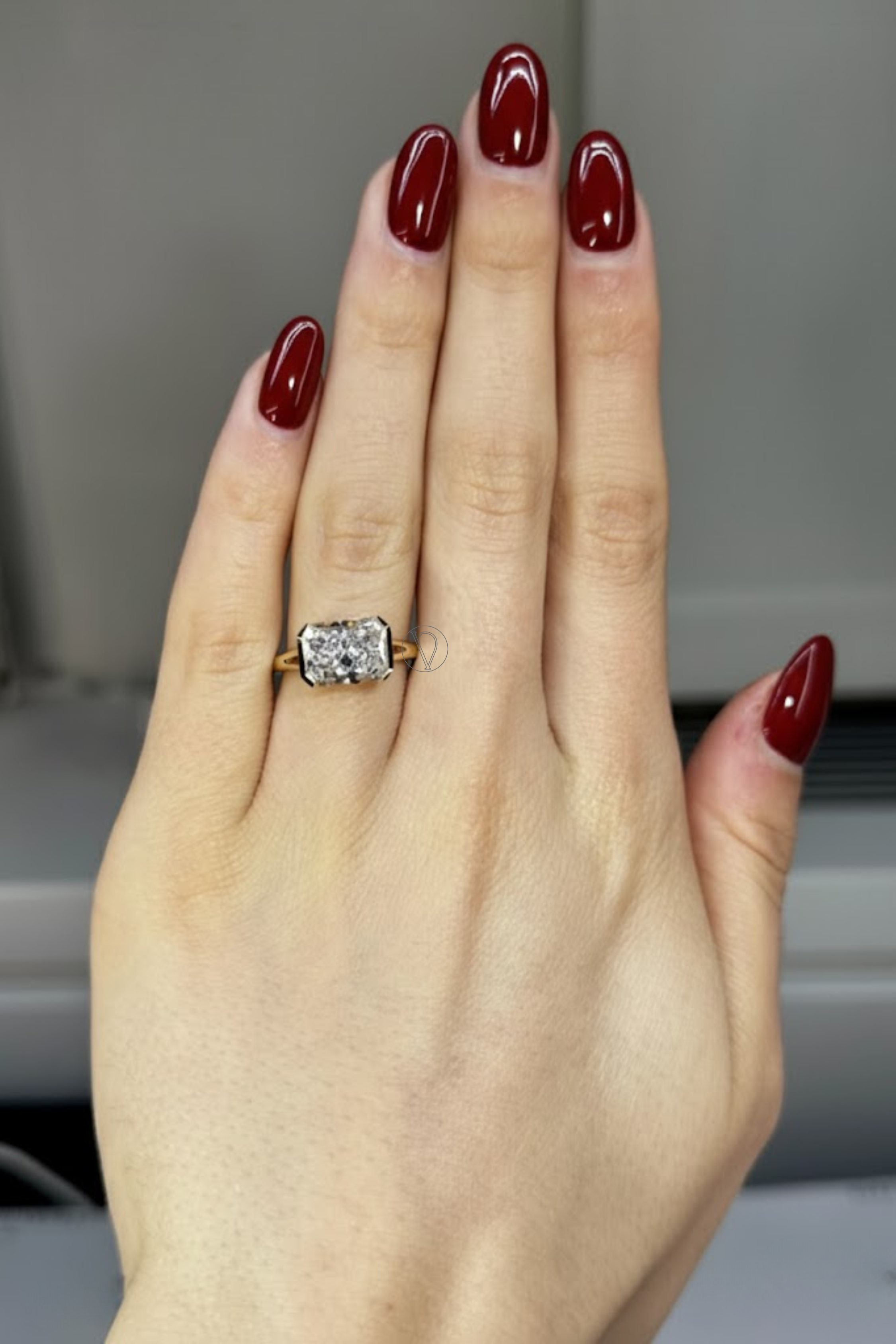 East West Radiant Solitaire Split Band Ring