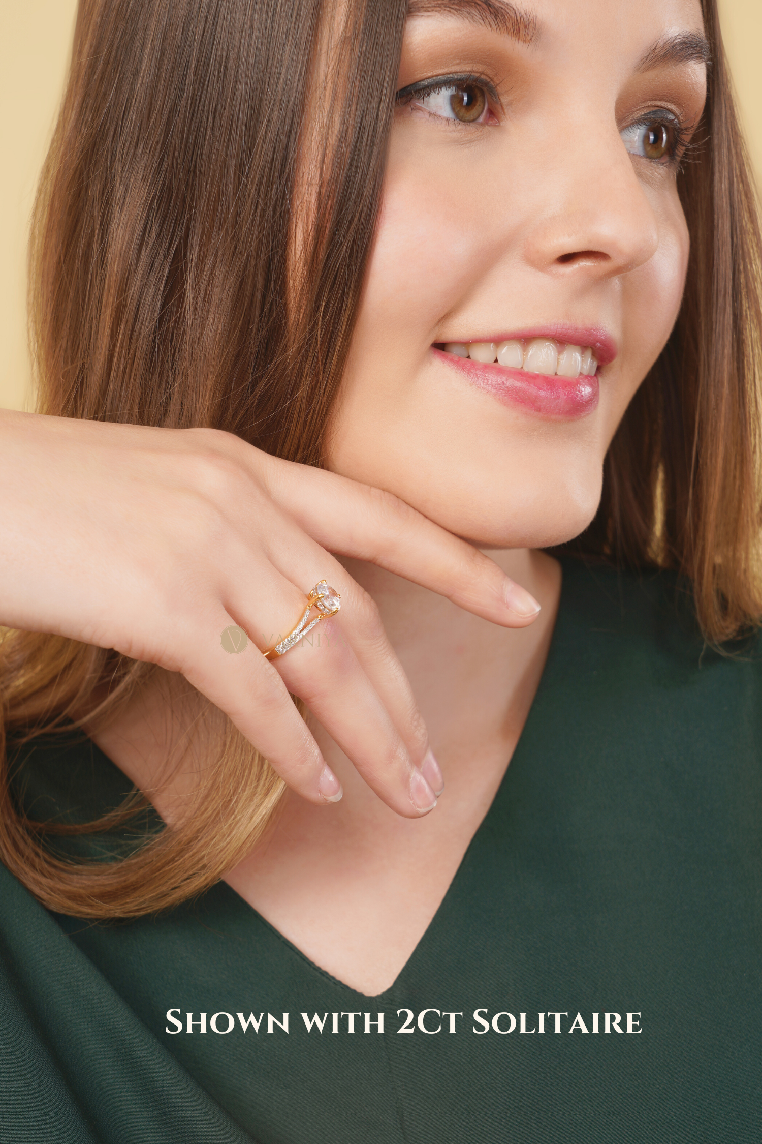 Dulce Halo Round Brilliant Solitaire Pavé Ring