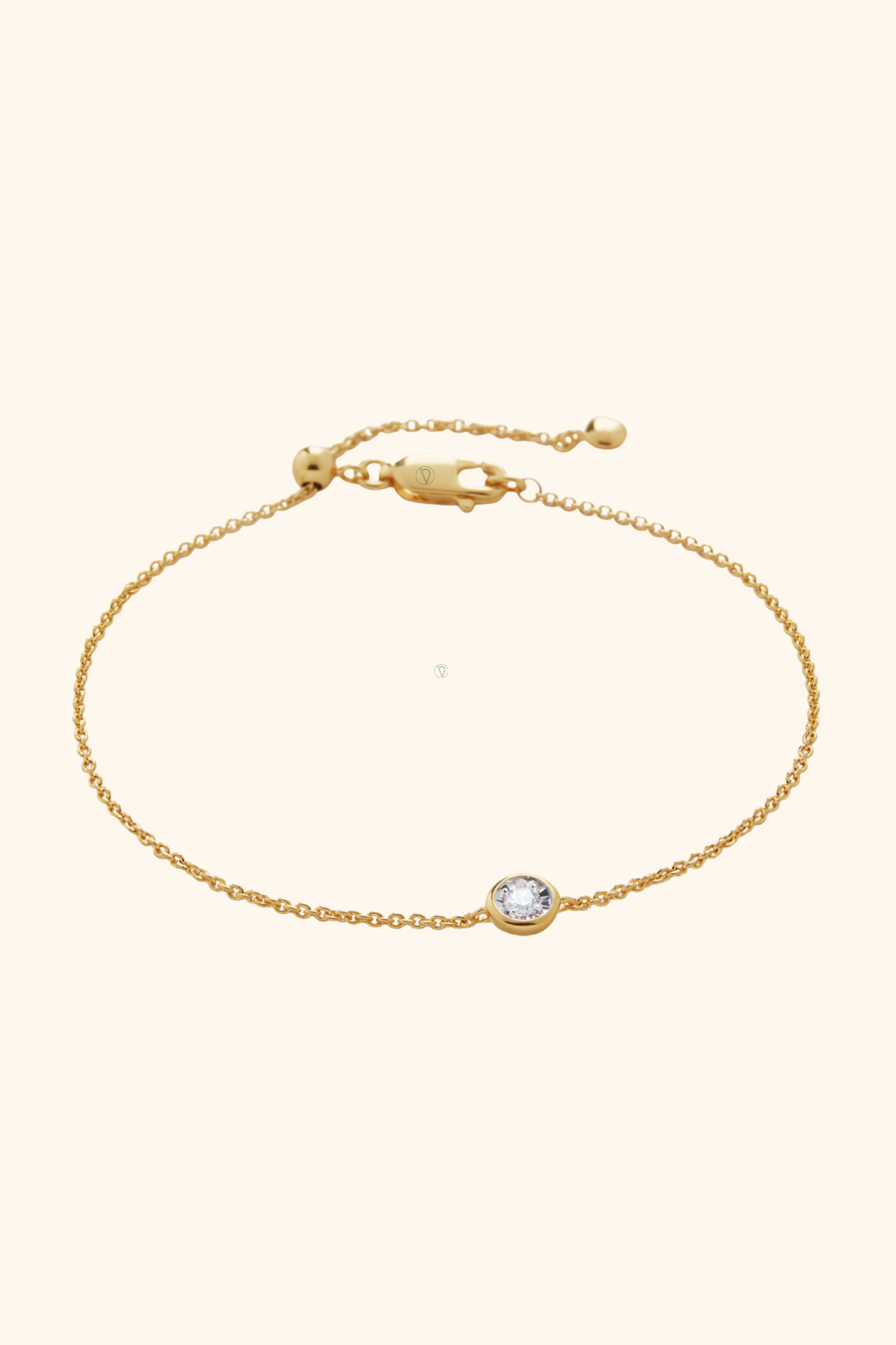 Bezel Set Round Shaped Bracelet