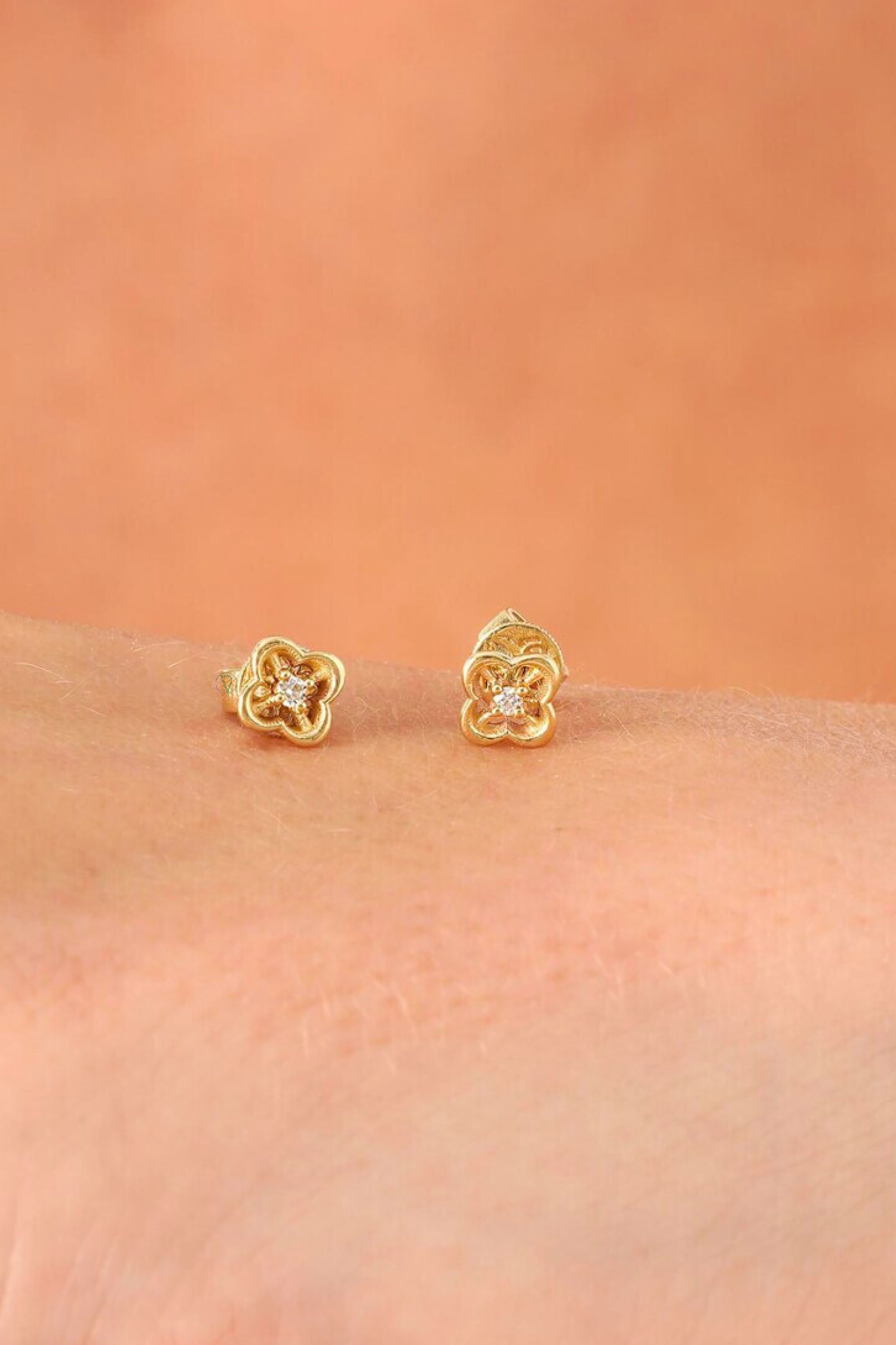 Mini Clove Studs