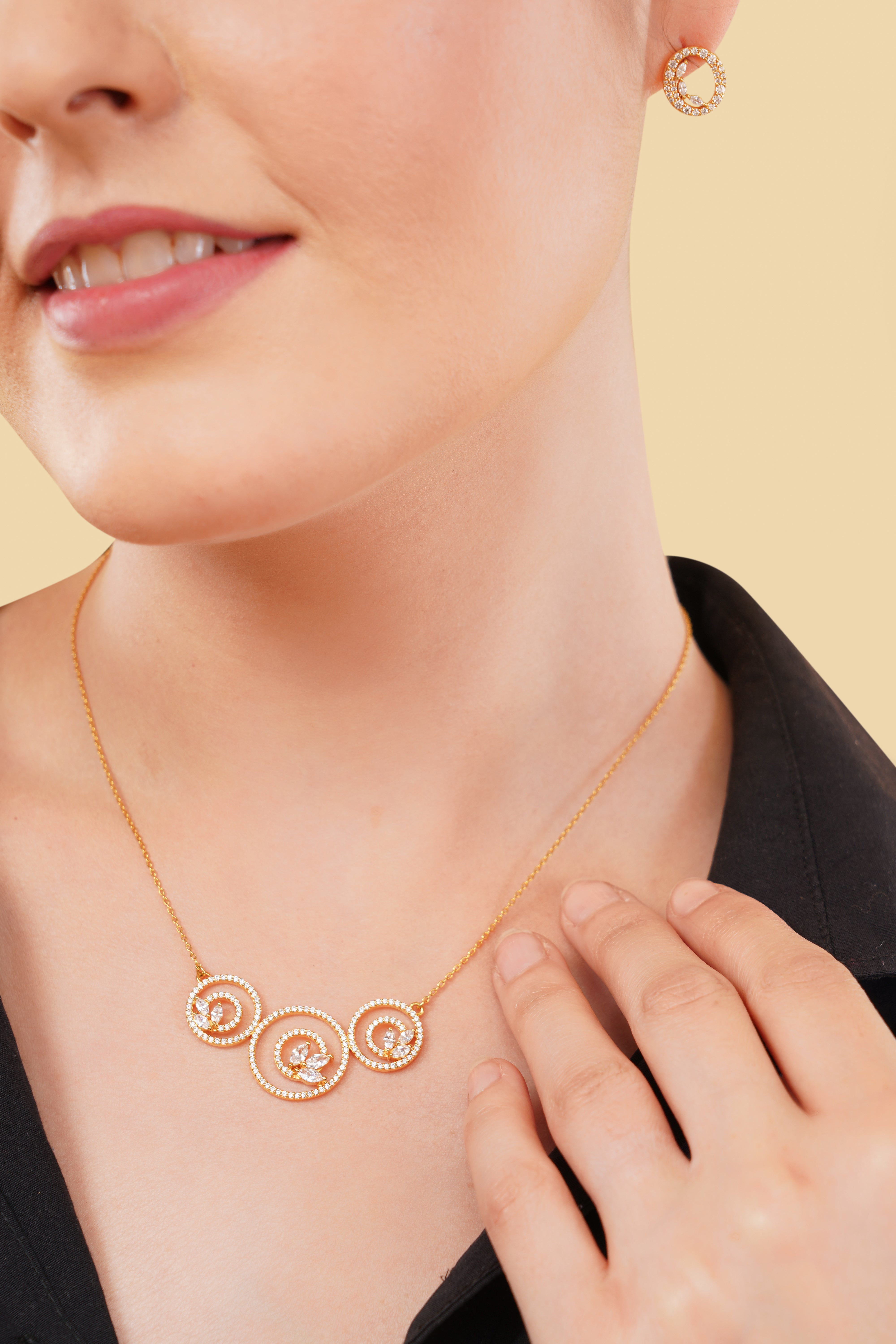 The Triple Radiance Designer Pendant Set