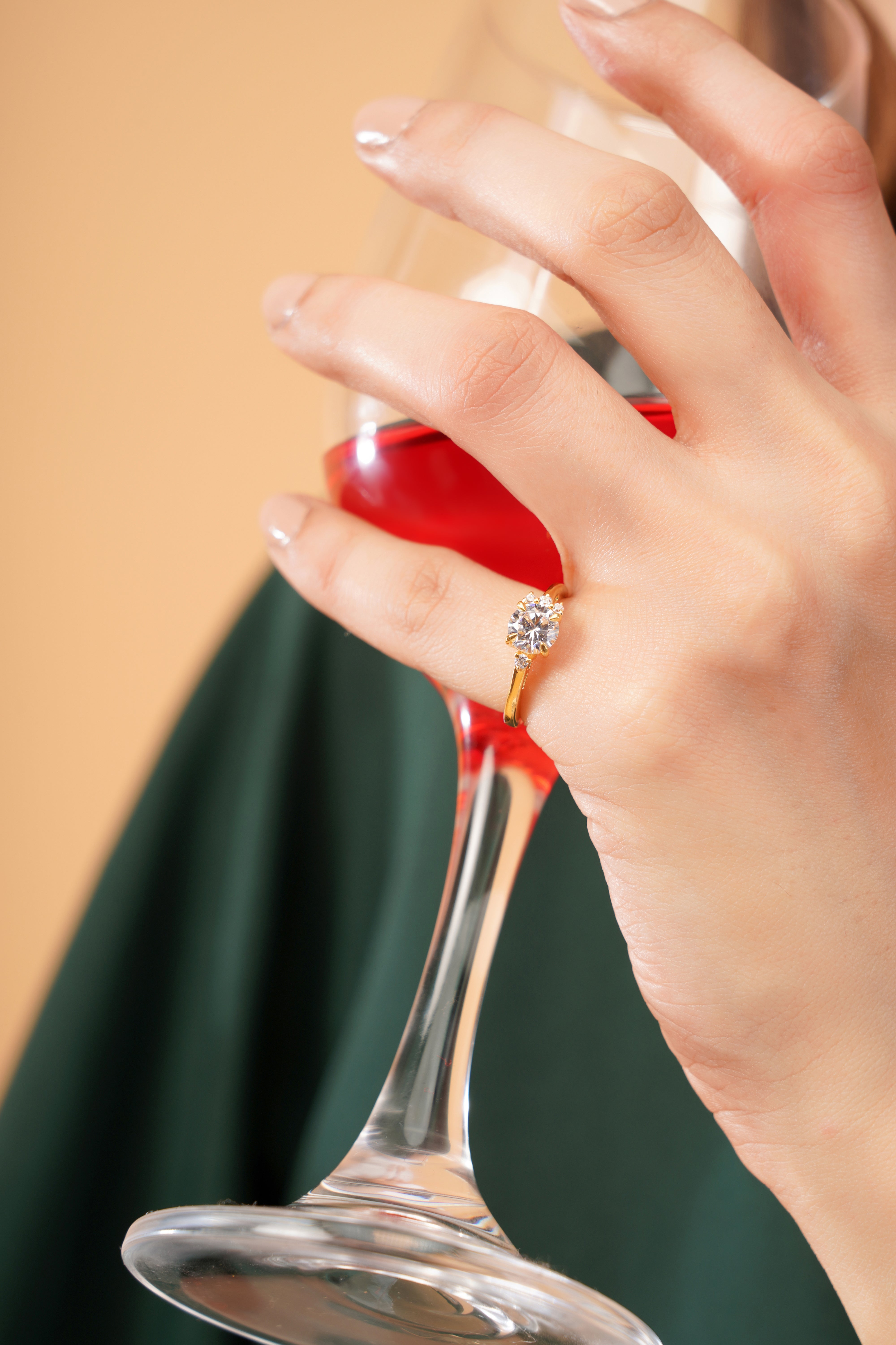 Estrella Cluster Engagement Ring