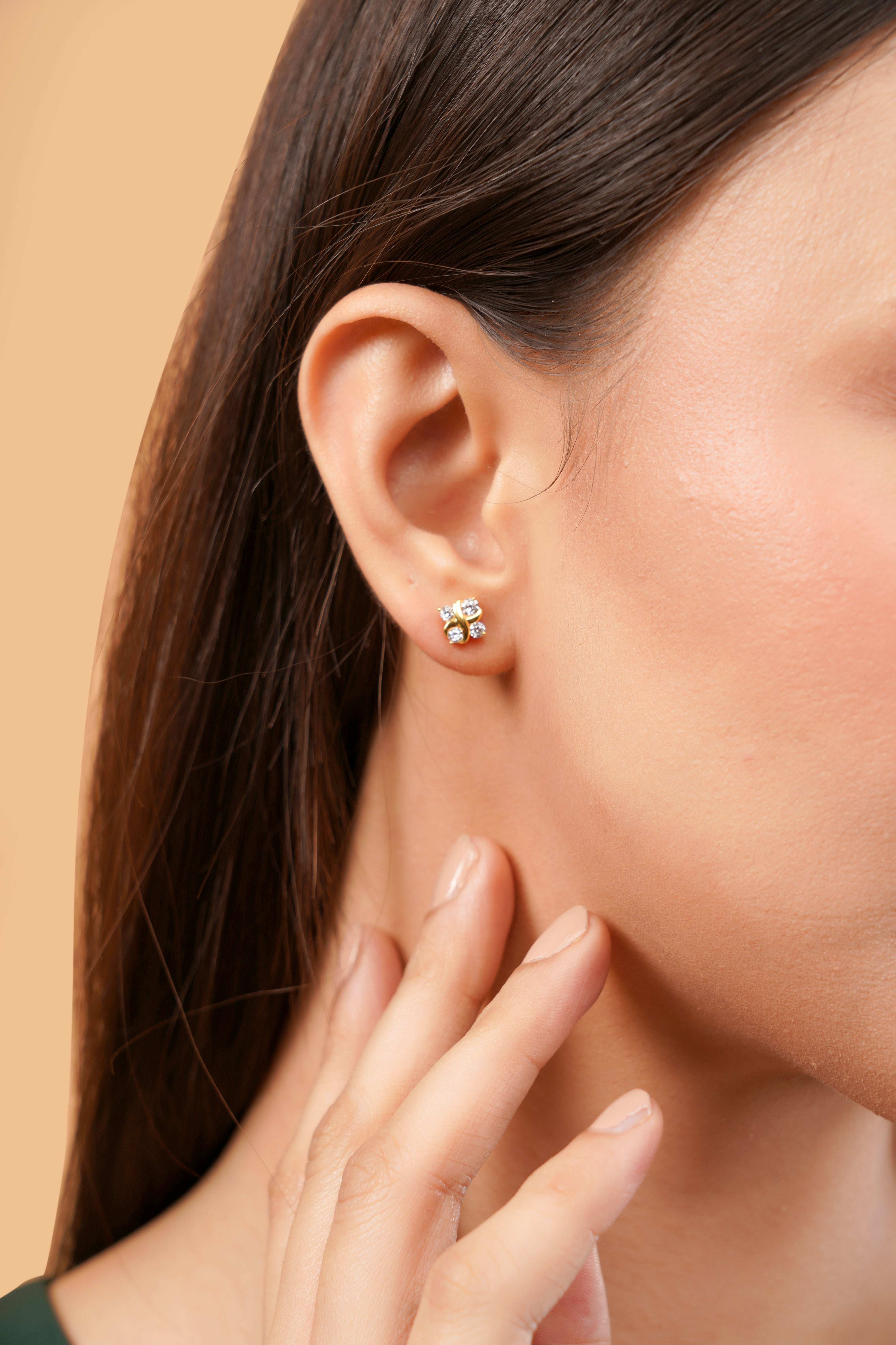 Lumina Luck Studs