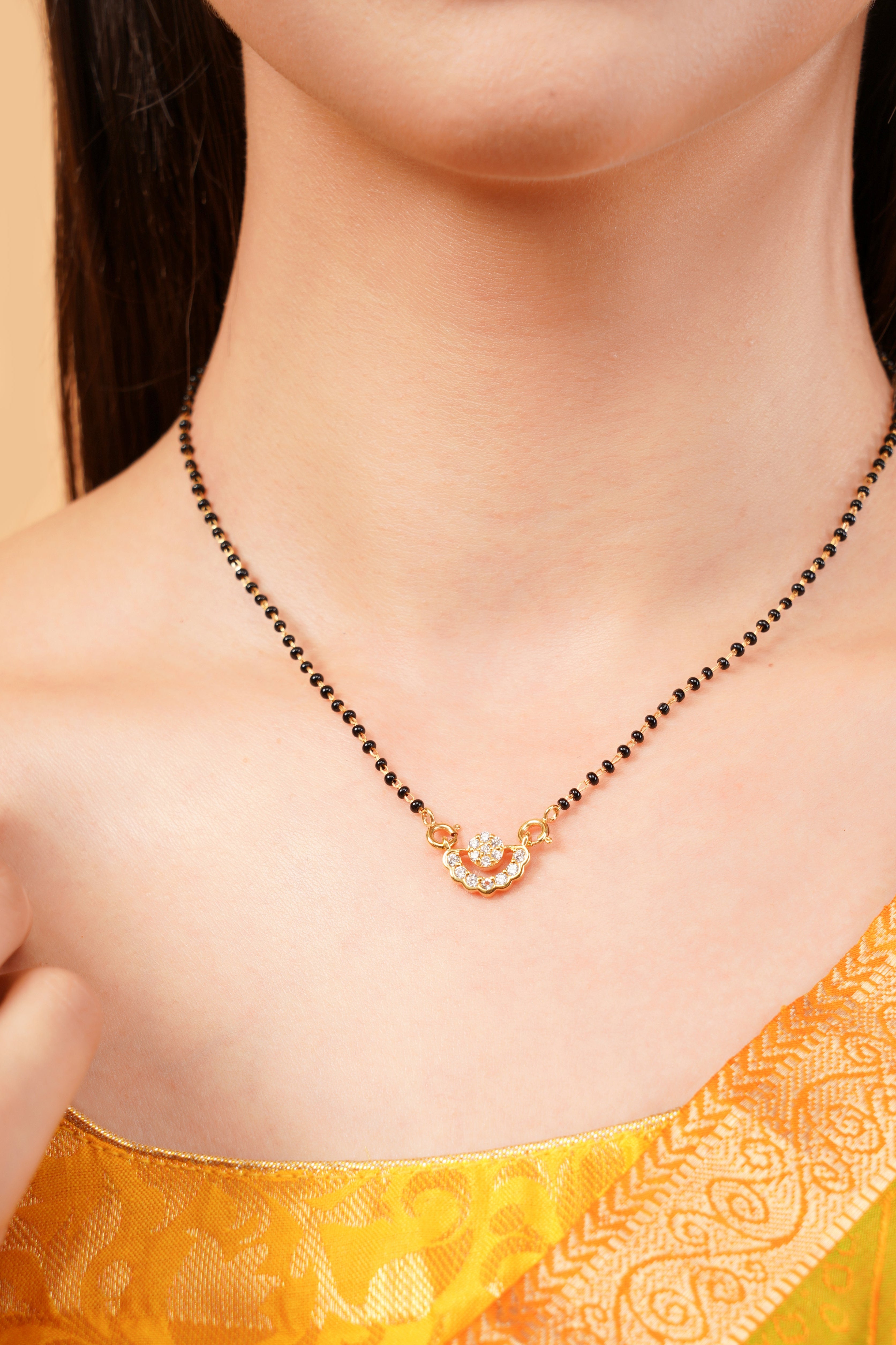 Raina Mangalsutra