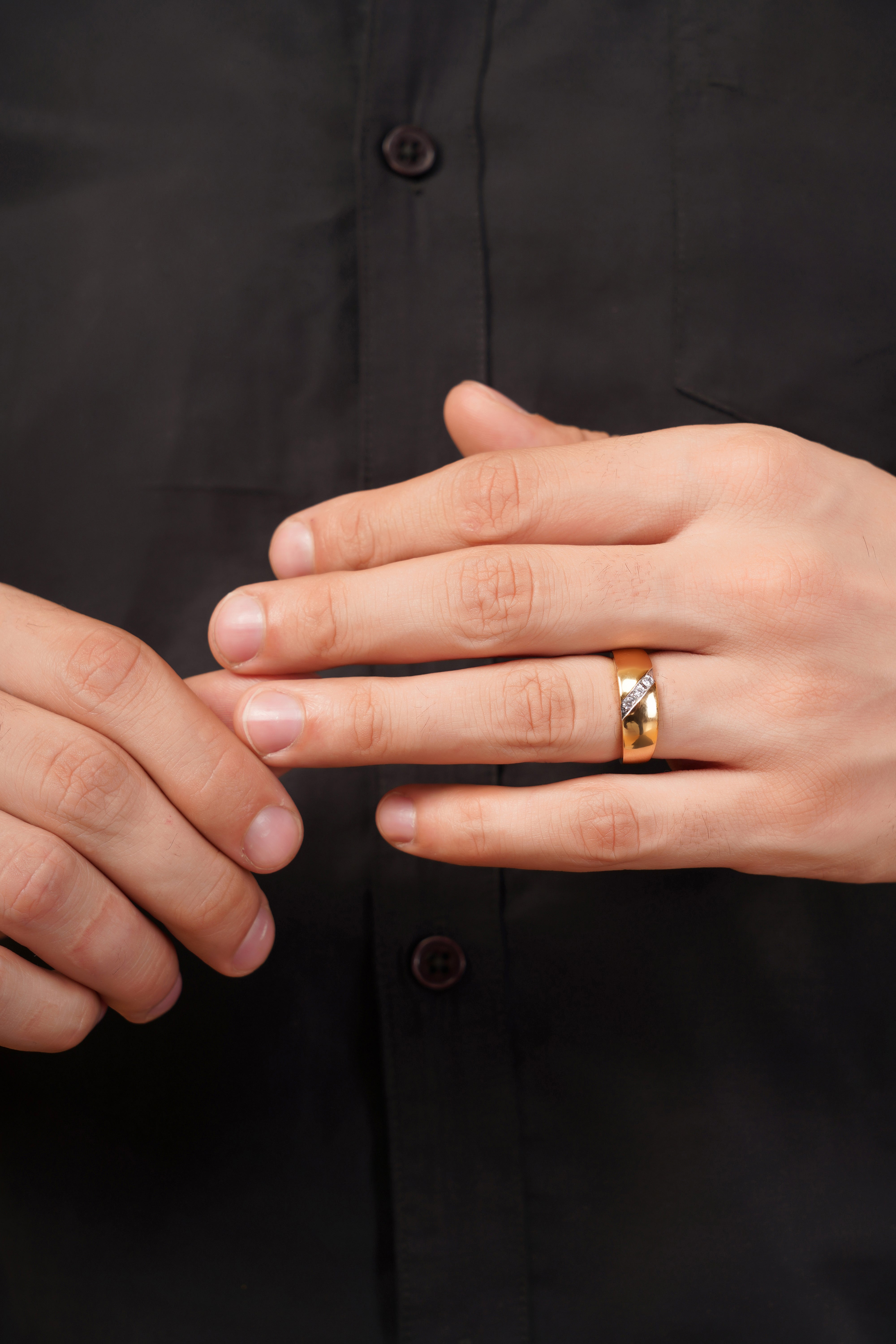 Legacy Band with Round Diamonds