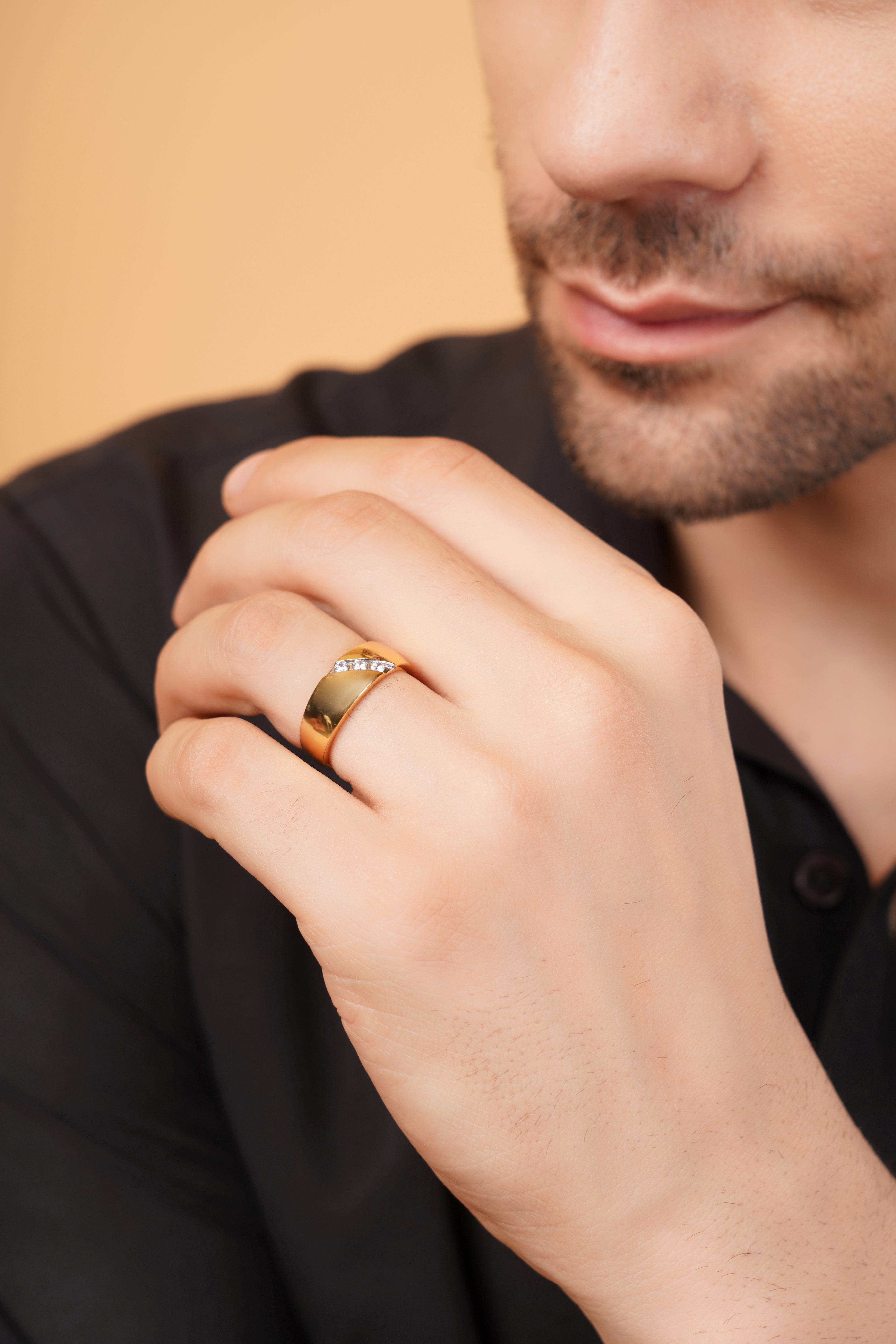 Legacy Band with Round Diamonds