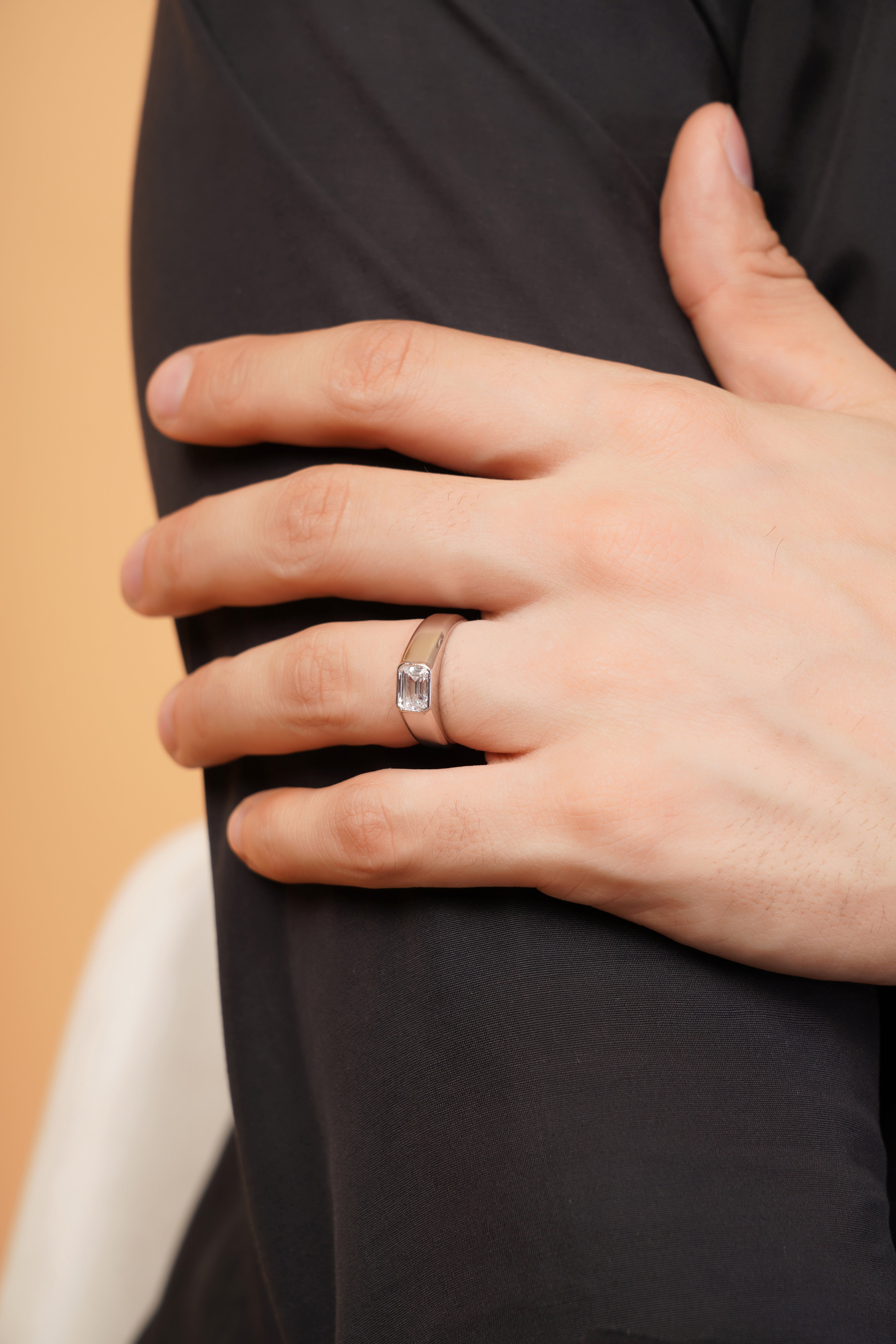 Sovereign Band with a Emerald Solitaire