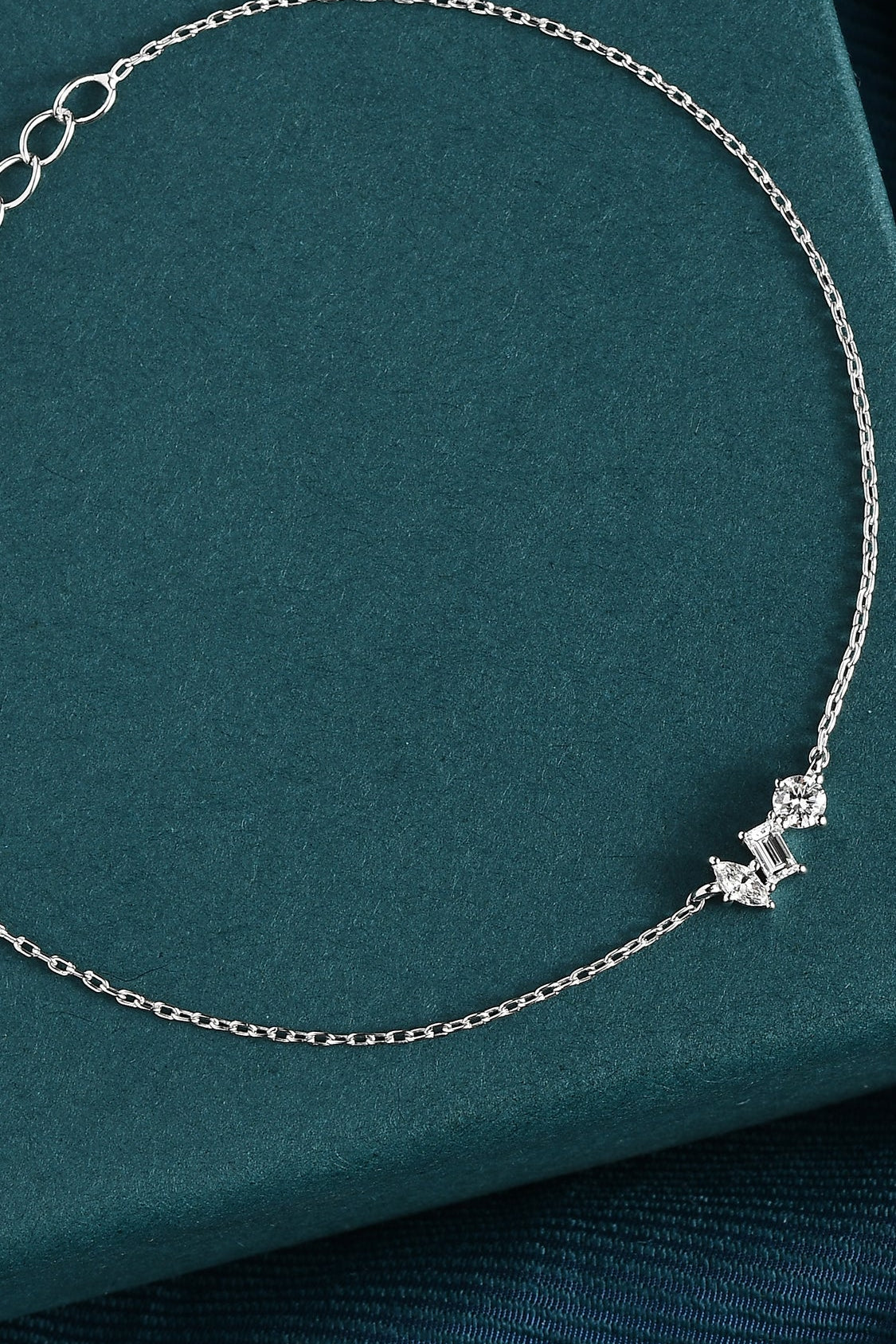 Valencia Three Stone Bracelet