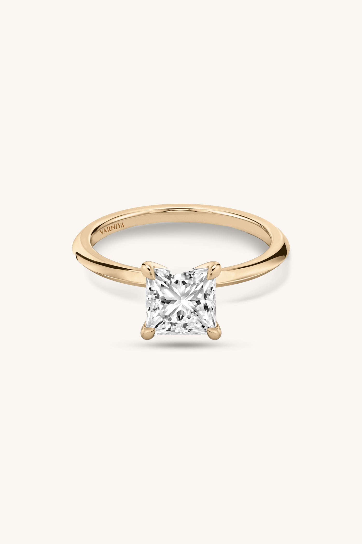 Amália Princess Solitaire Ring
