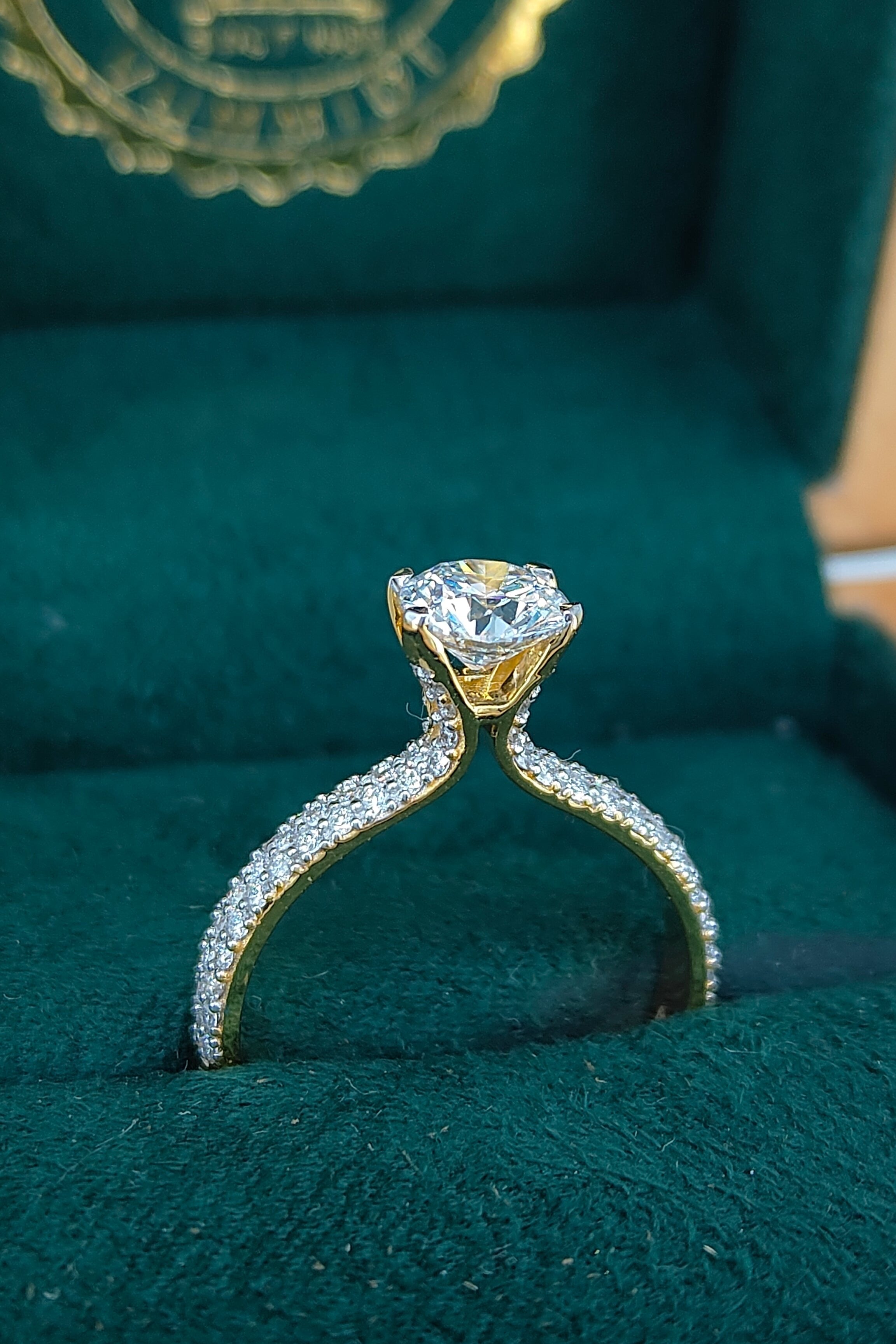 AURORA TRIPLE PAVÉ RING