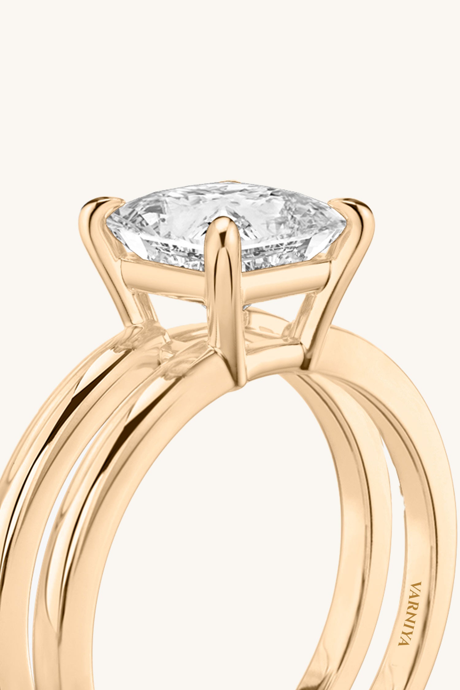Bicephal Princess Solitaire Ring