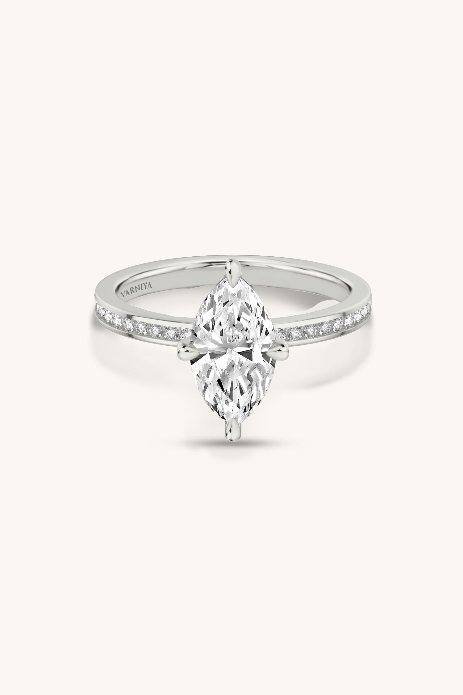 Sequinne Marquise Pavé Band