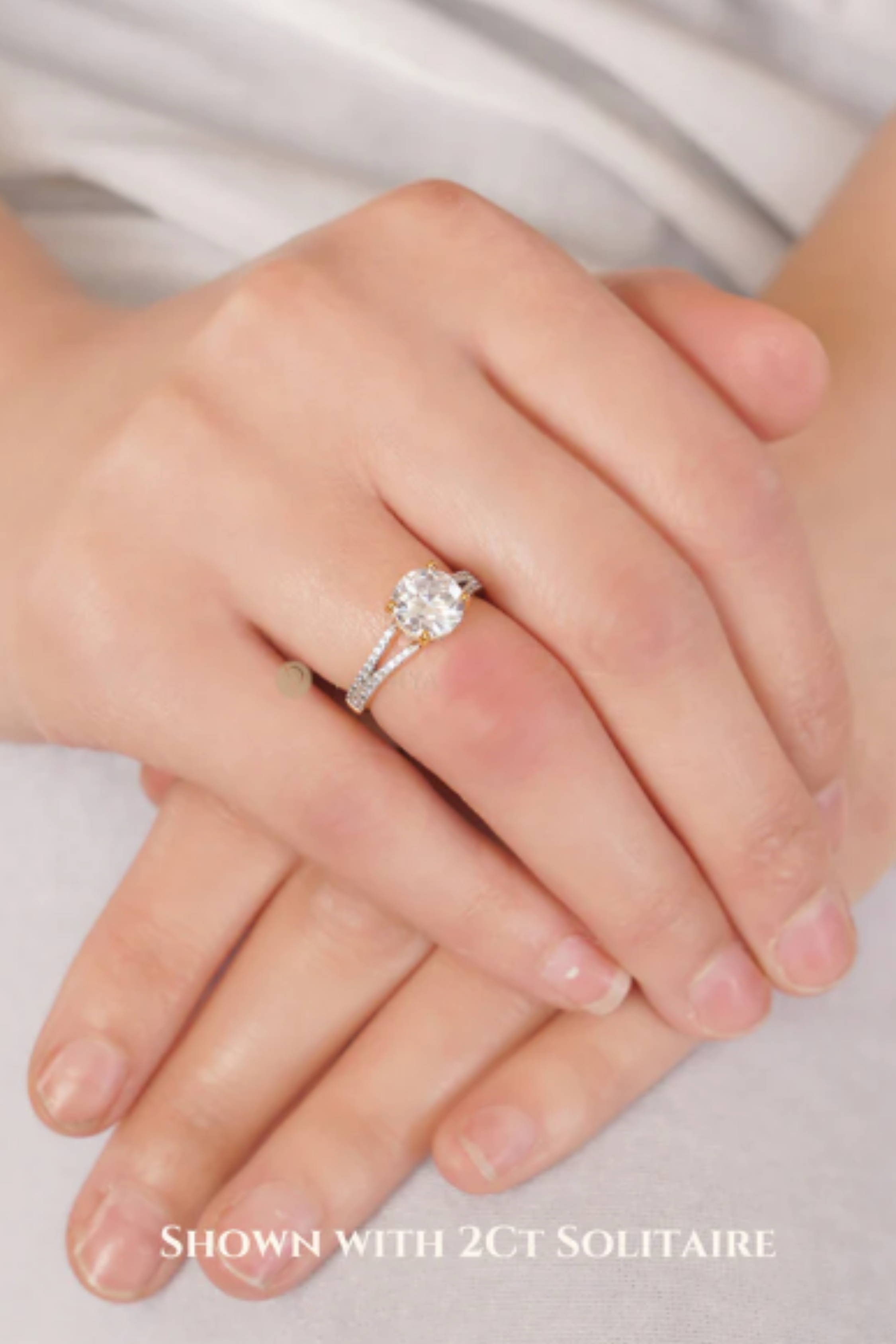 2.53Ct Dulce Halo Round Brilliant Solitaire Pavé Ring in Ring Size 9