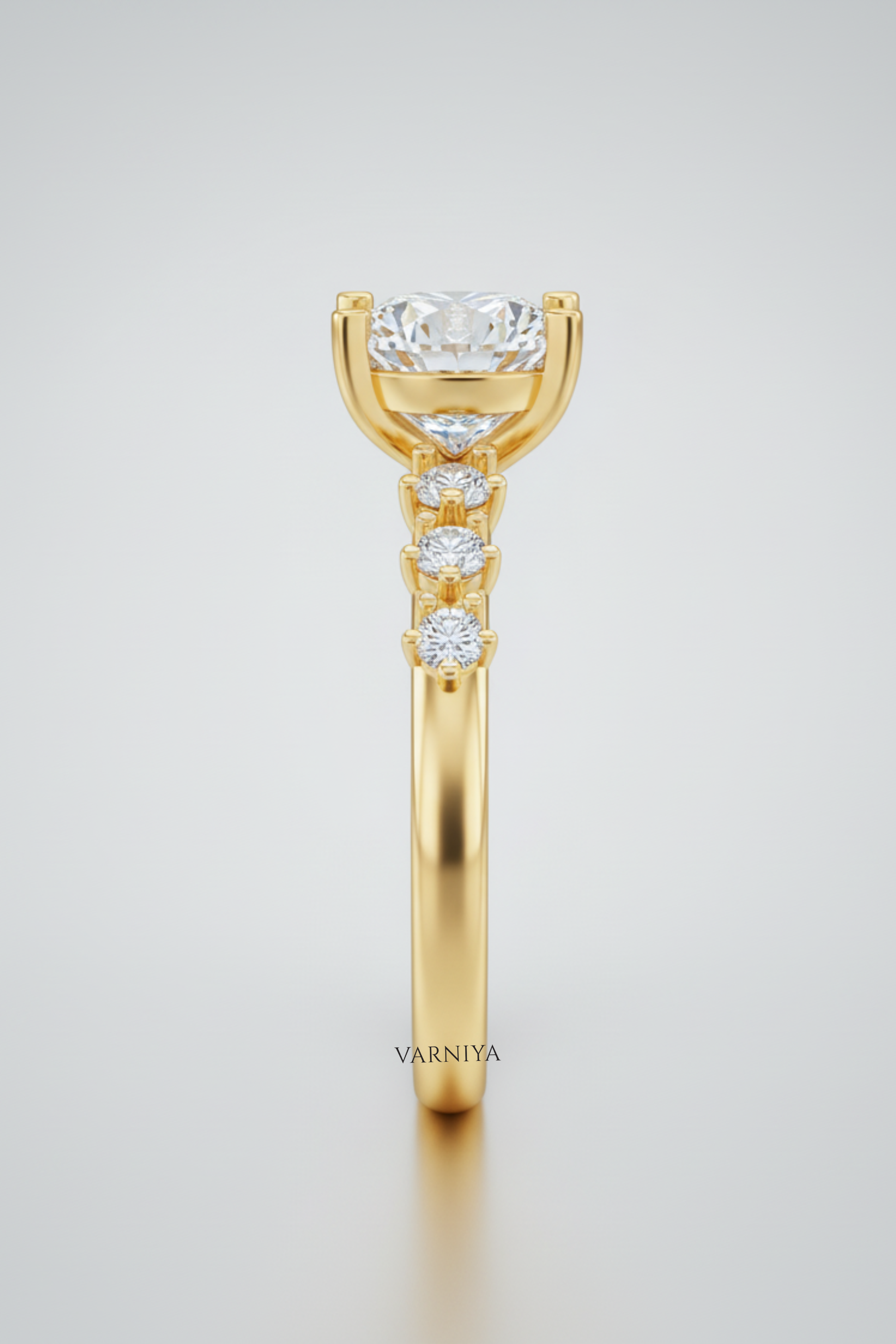 Stella 6-Prong Round Brilliant Engagement Ring