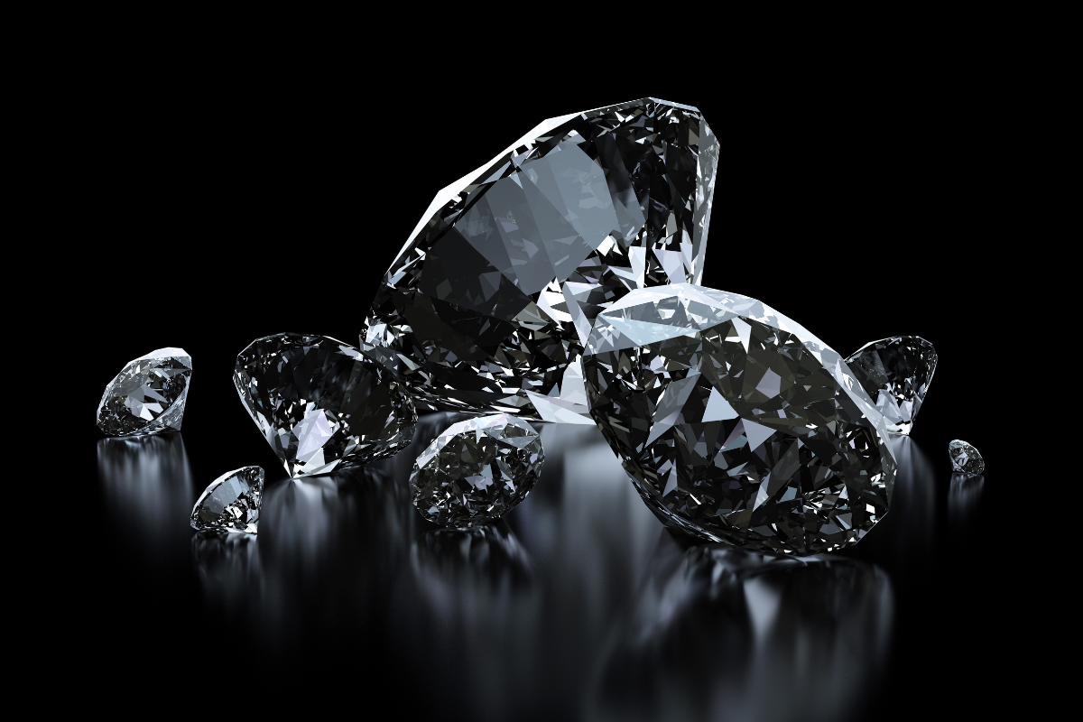 Lab Grown Diamond Council vs. Traditional Diamond Bodies: What’s the Difference?