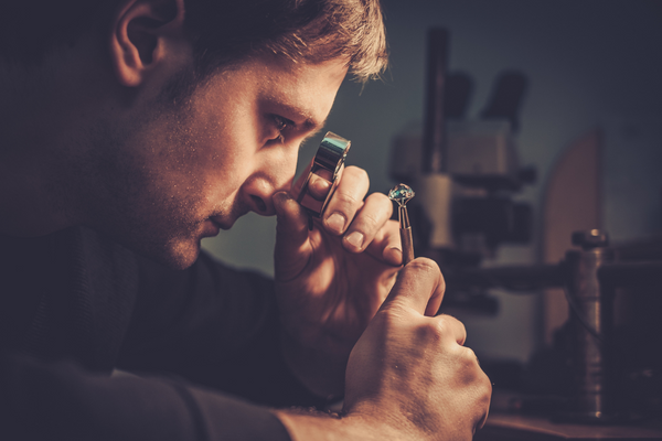 What to Look for in Lab-Grown Diamonds When Jewelry Shopping