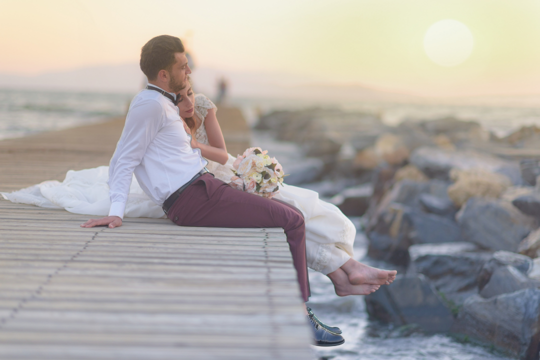 Pre-wedding Photoshoot Poses and Idea Inspirations