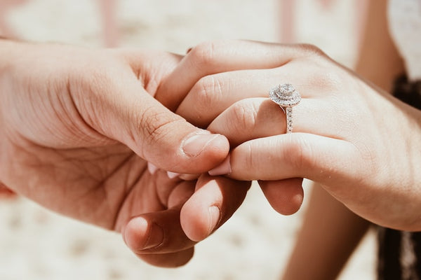 Top 10 Wedding Rings for Women to Gift This Valentine's Day