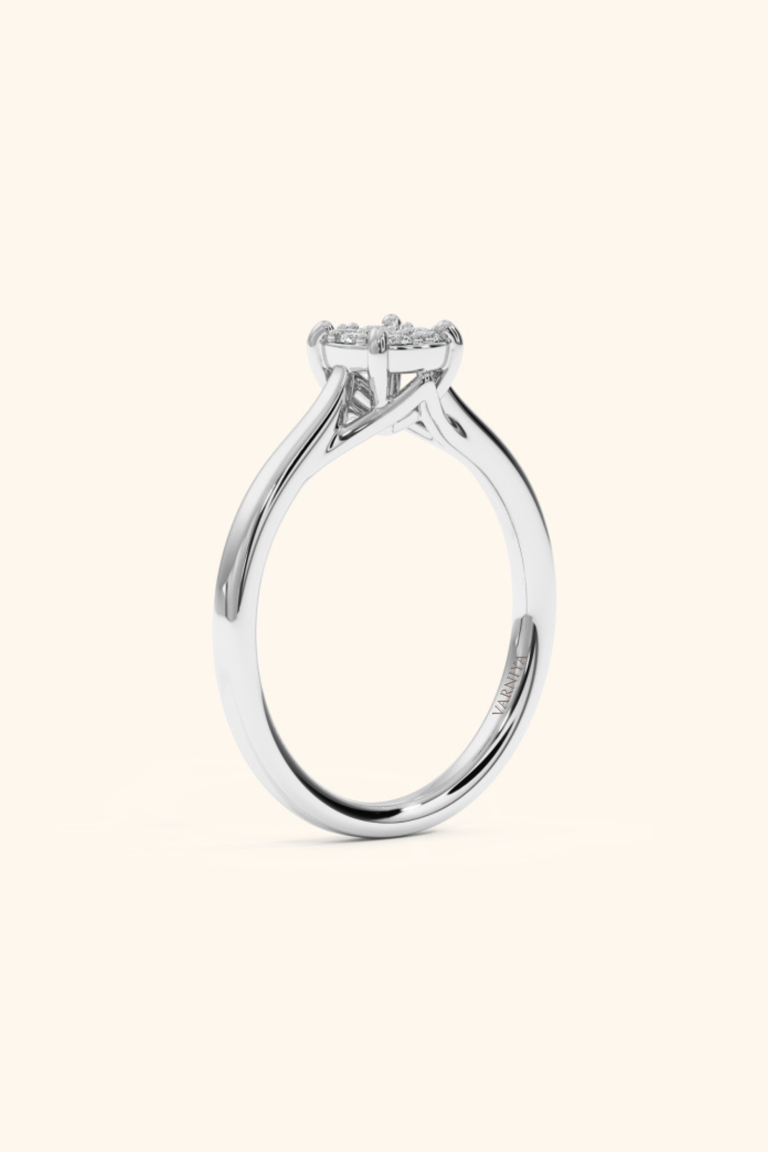 Chloe Round Diamond Cluster Ring