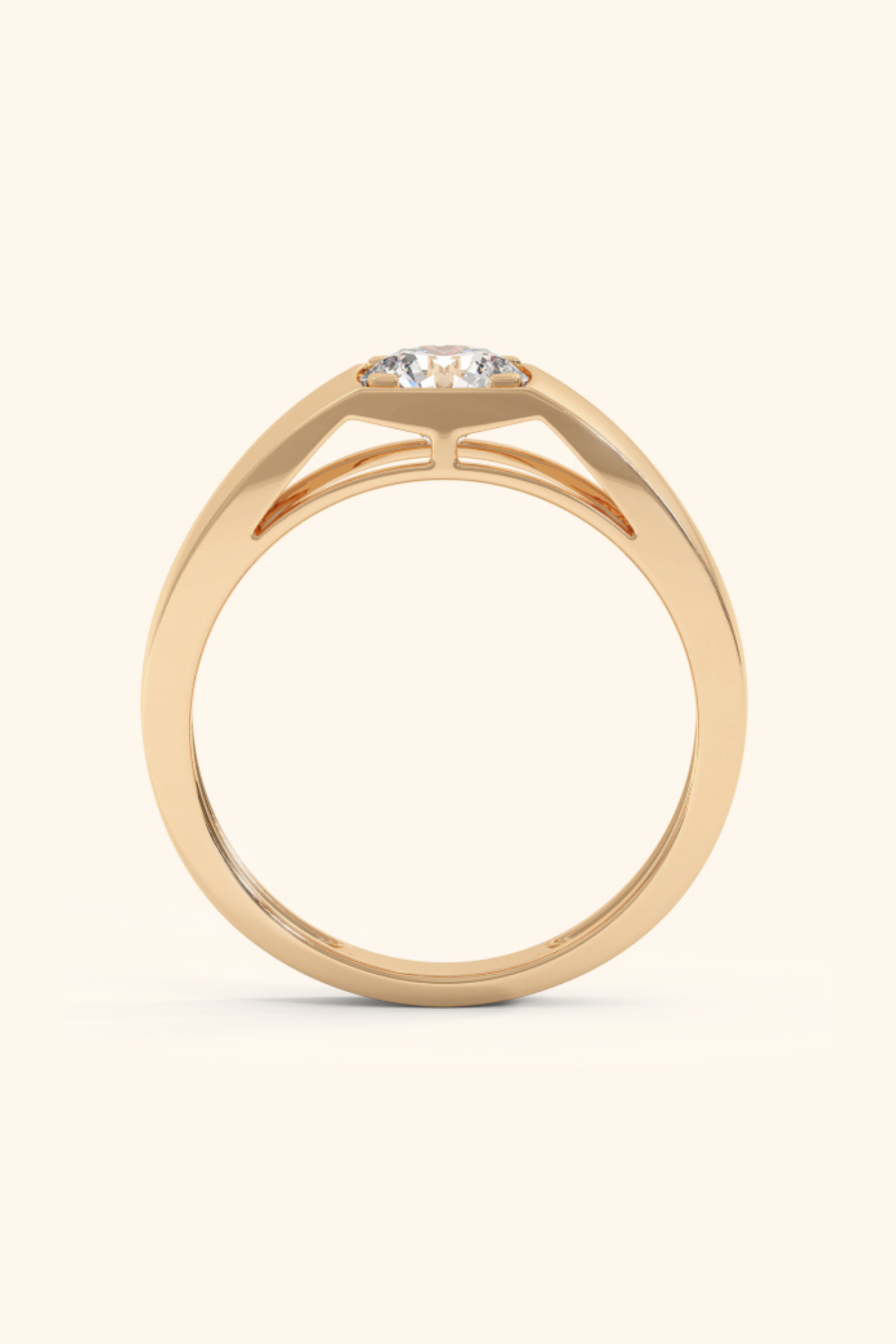 Noble Ring with a Round Solitaire