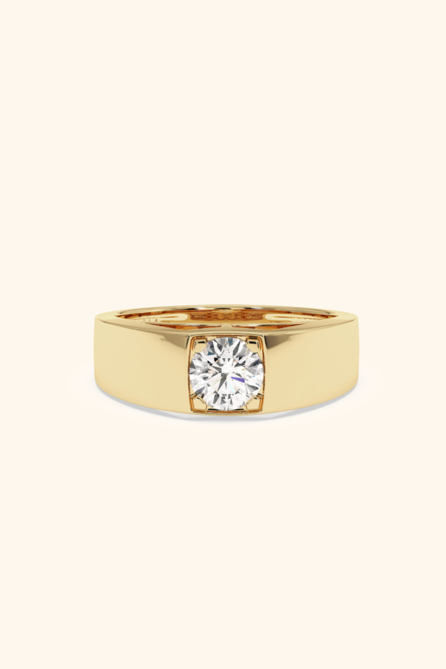 Noble Ring with a Round Solitaire