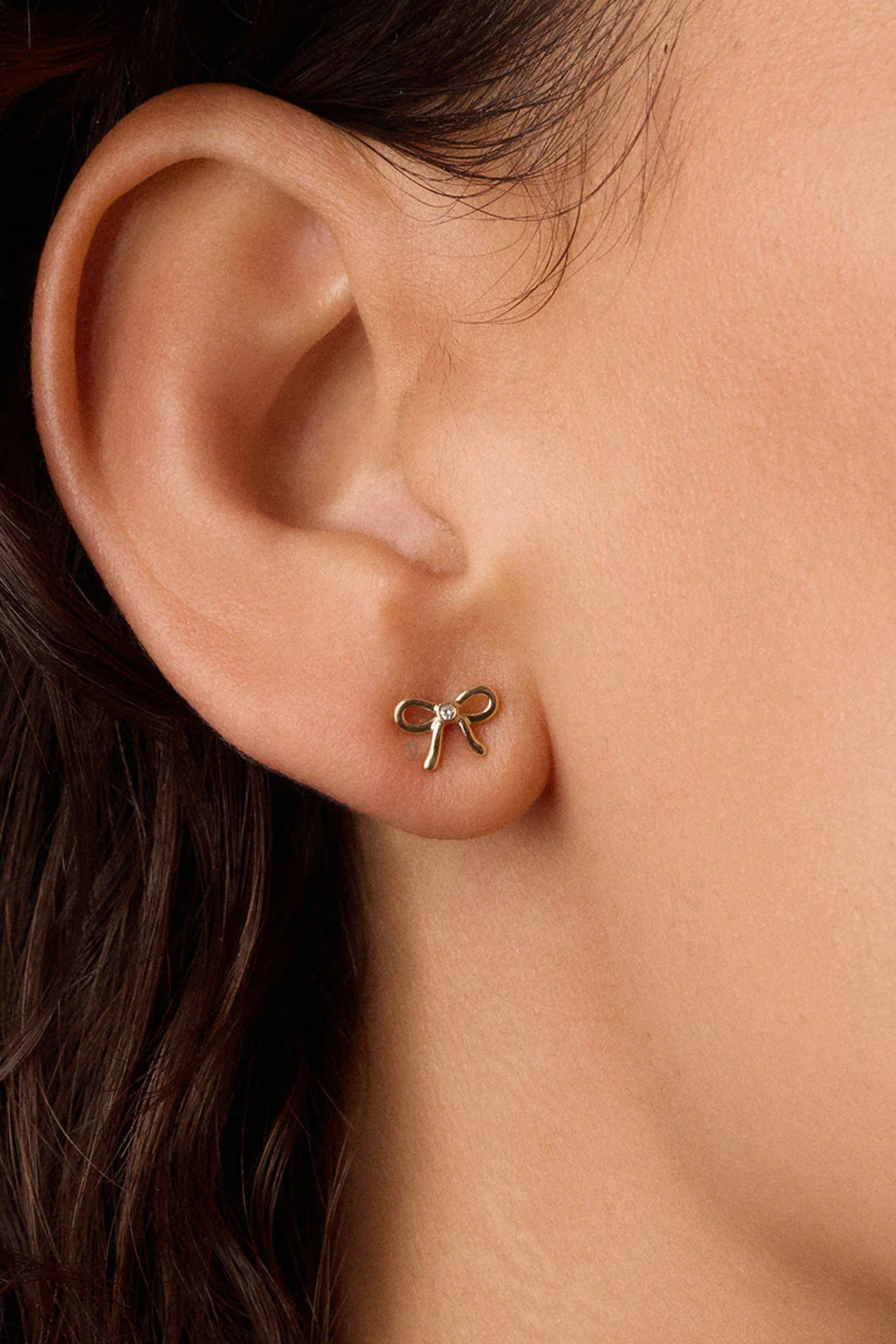 Put-a-Bow Studs