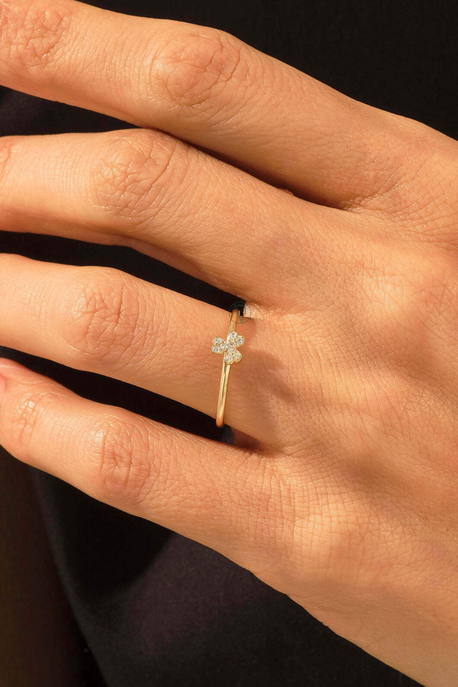 Tiny Clover Ring
