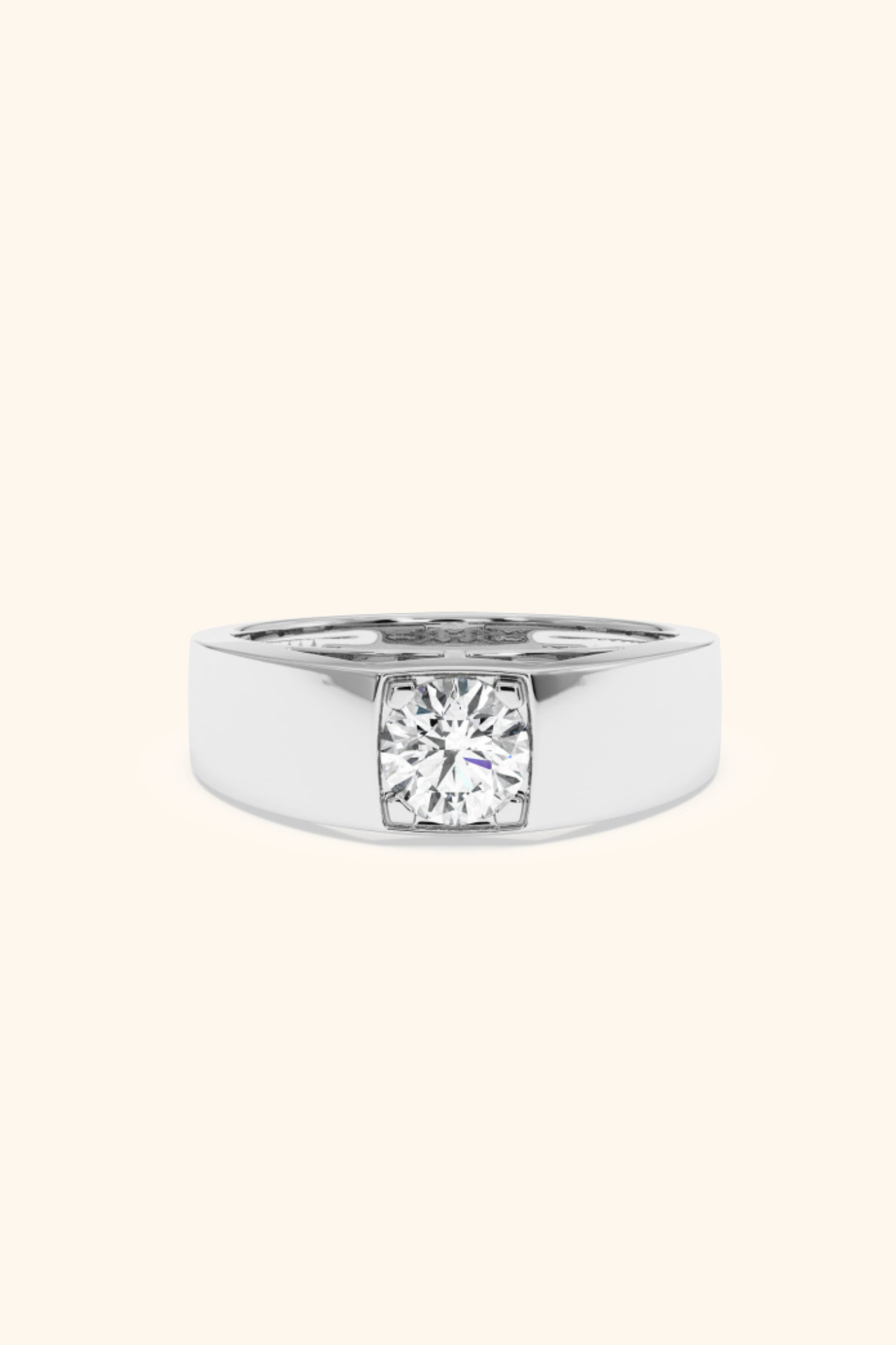 Noble Ring with a Round Solitaire