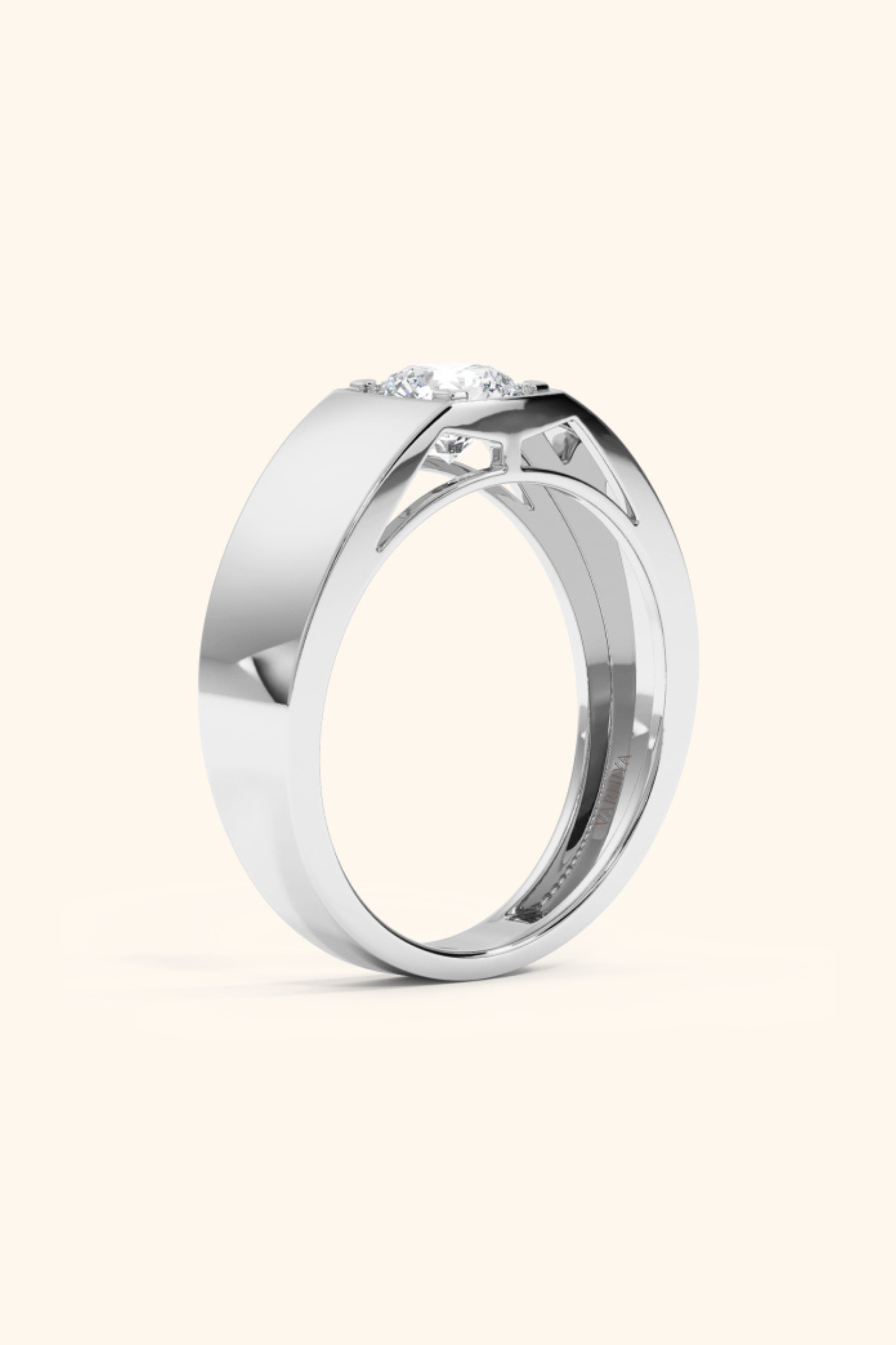 Noble Ring with a Round Solitaire