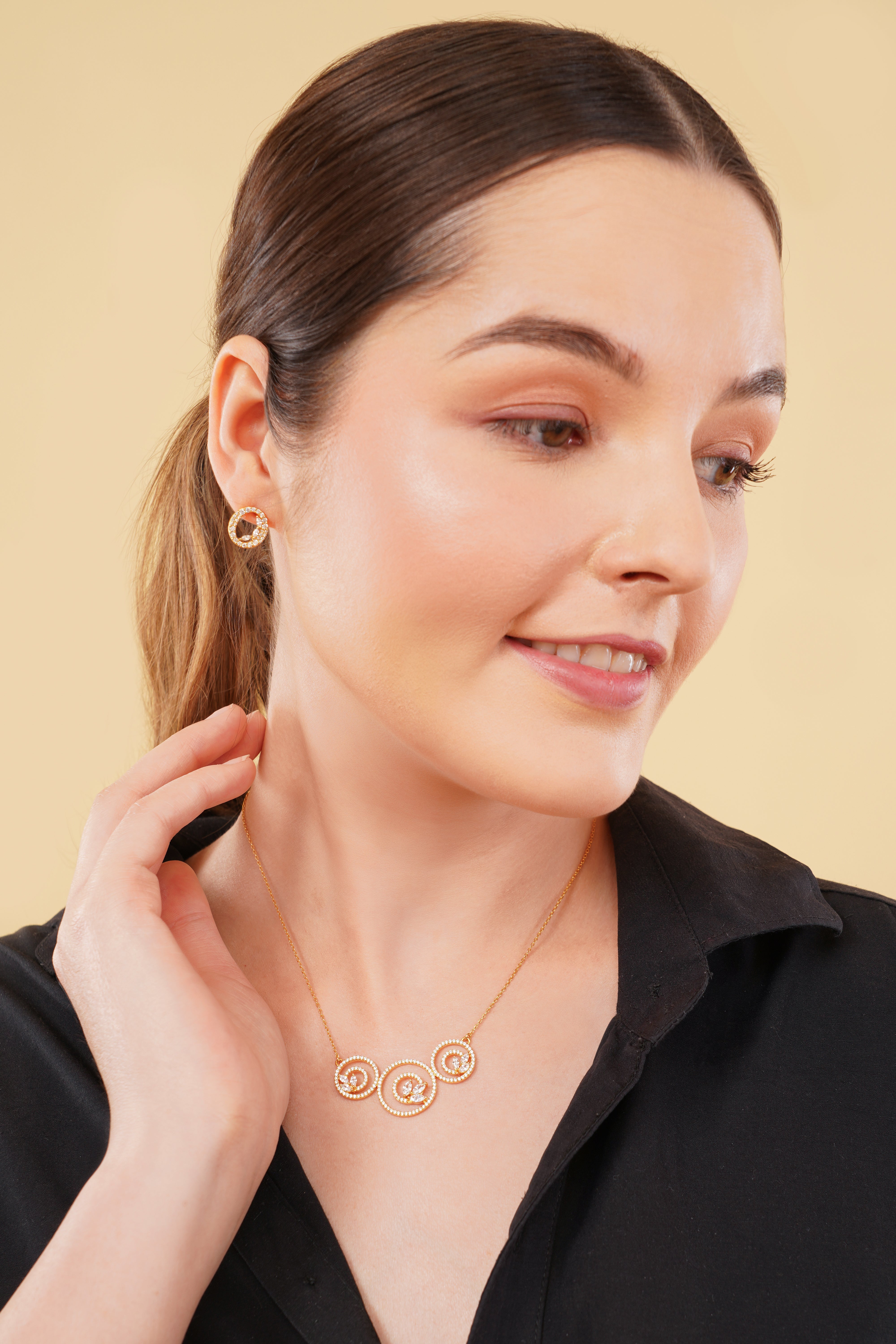 The Triple Radiance Designer Pendant Set