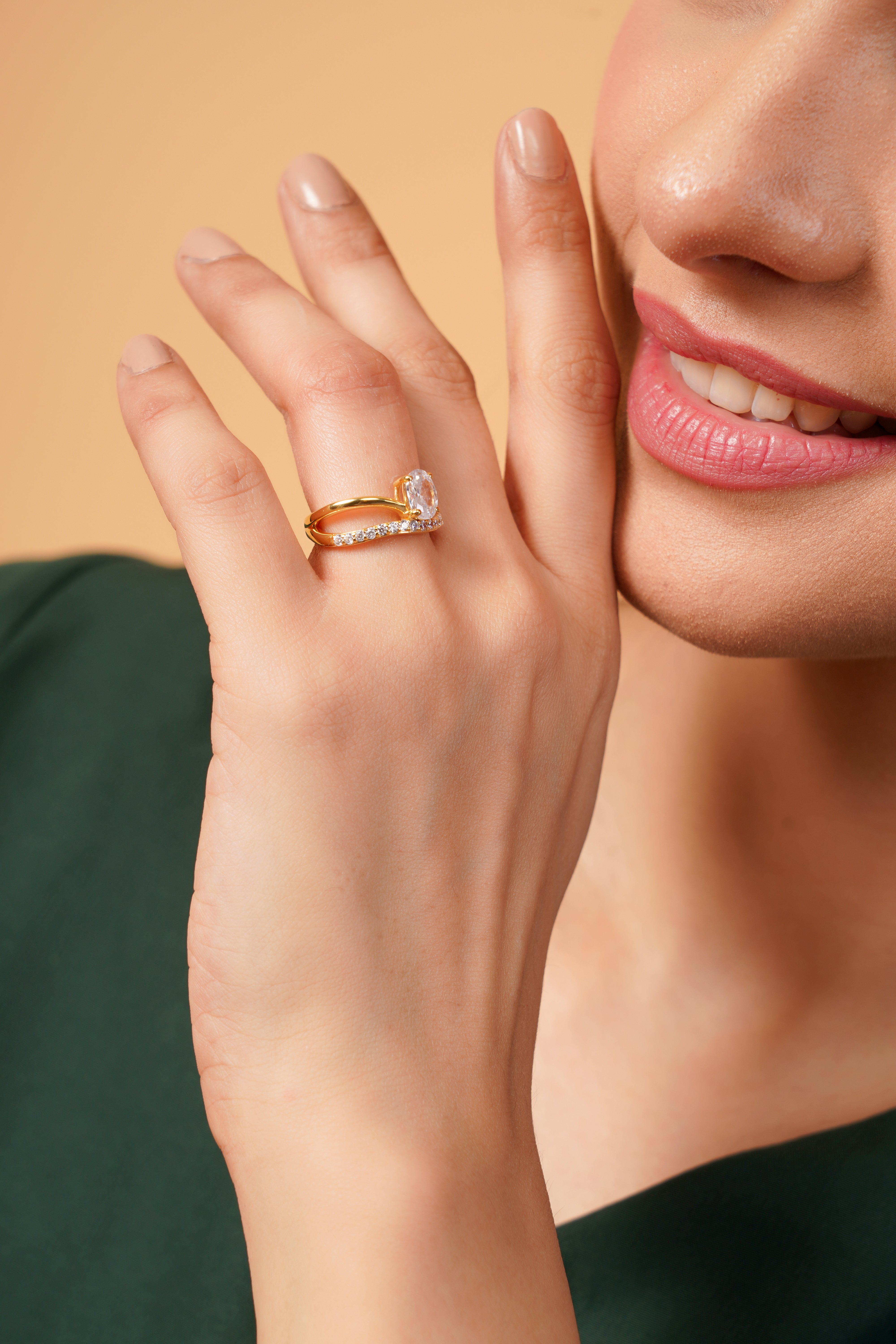 Maravilla Oval Wave Engagement Ring