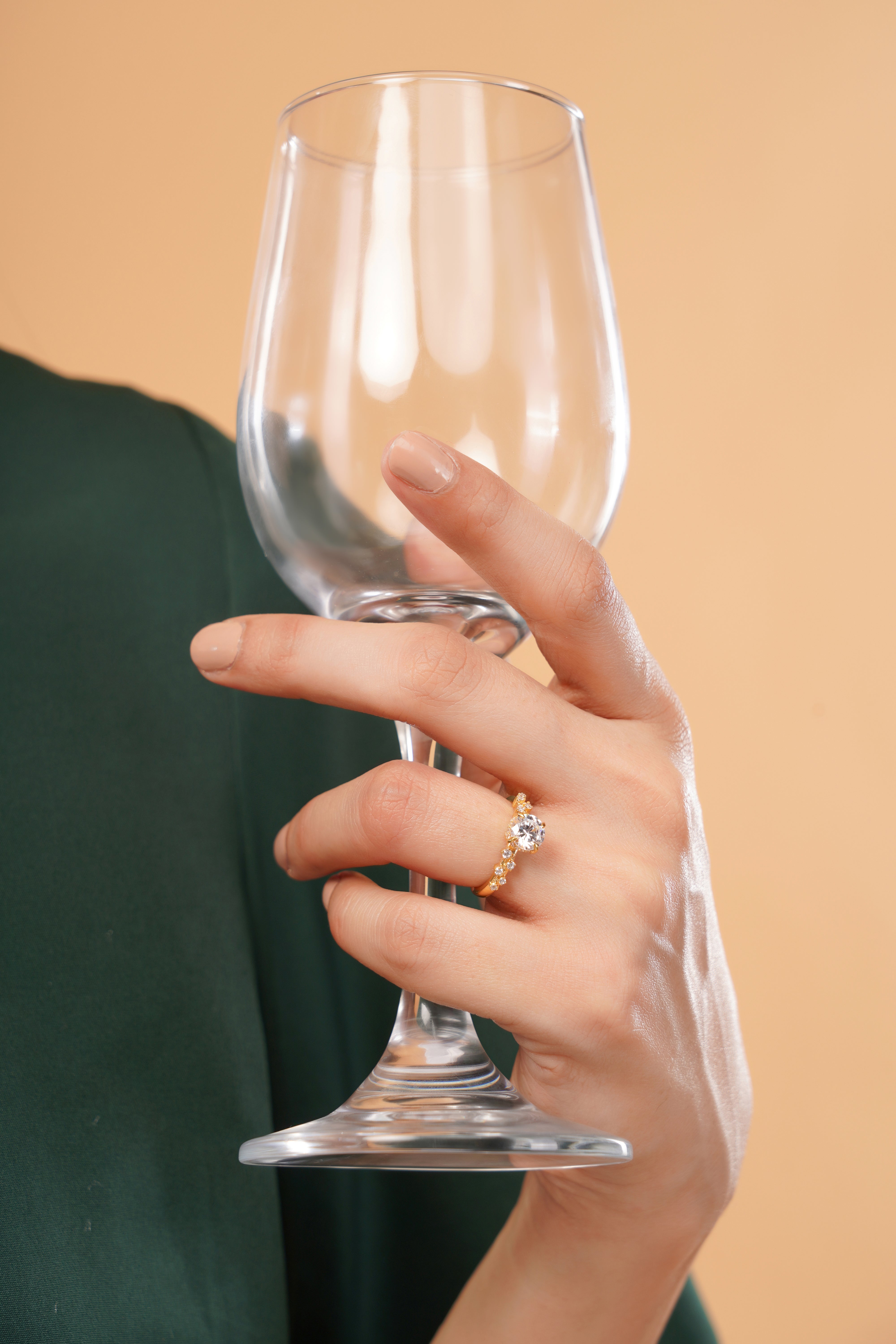 Starlina Round Brilliant Cluster Ring