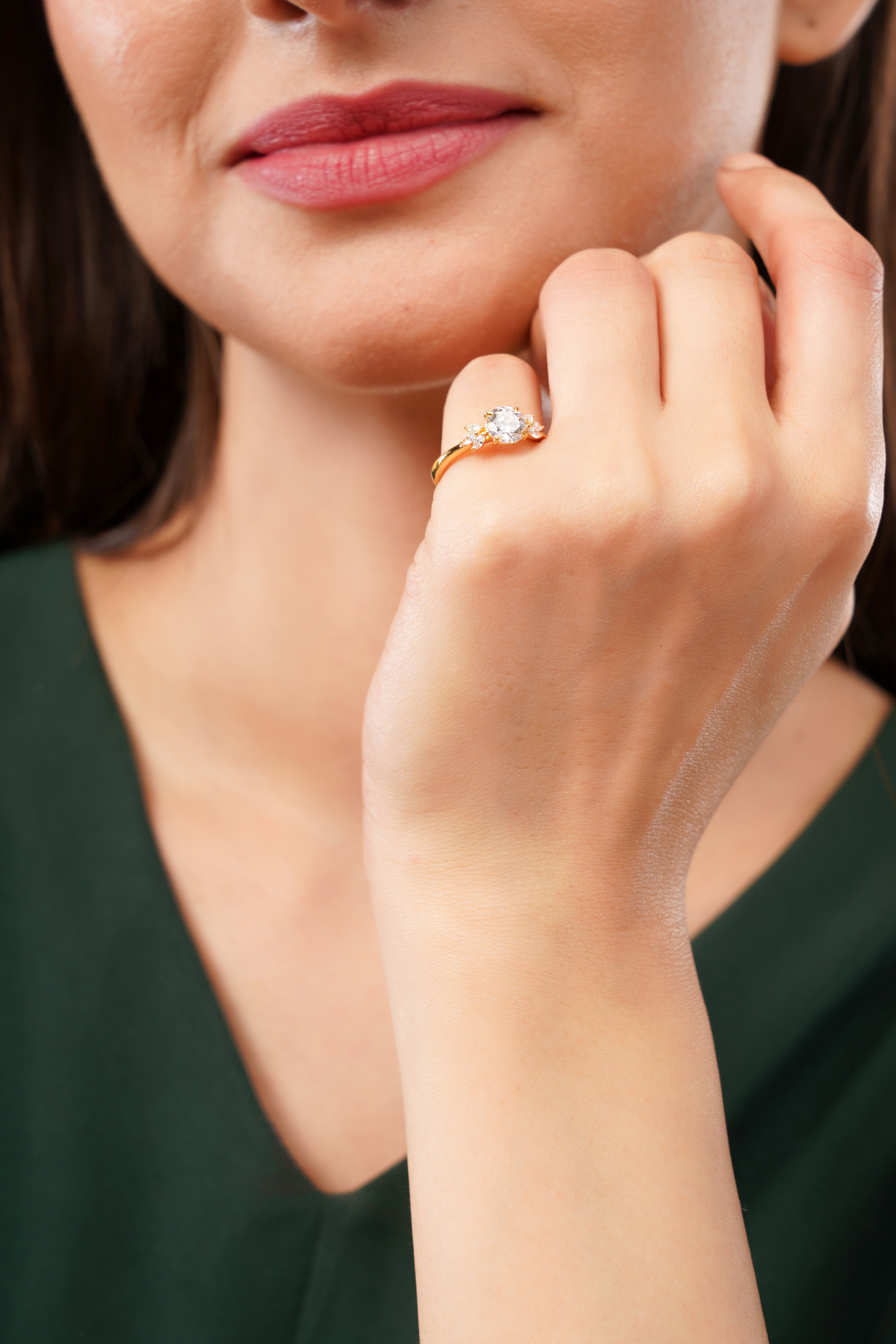 Mariposa Round Brilliant Butterfly Cluster Ring