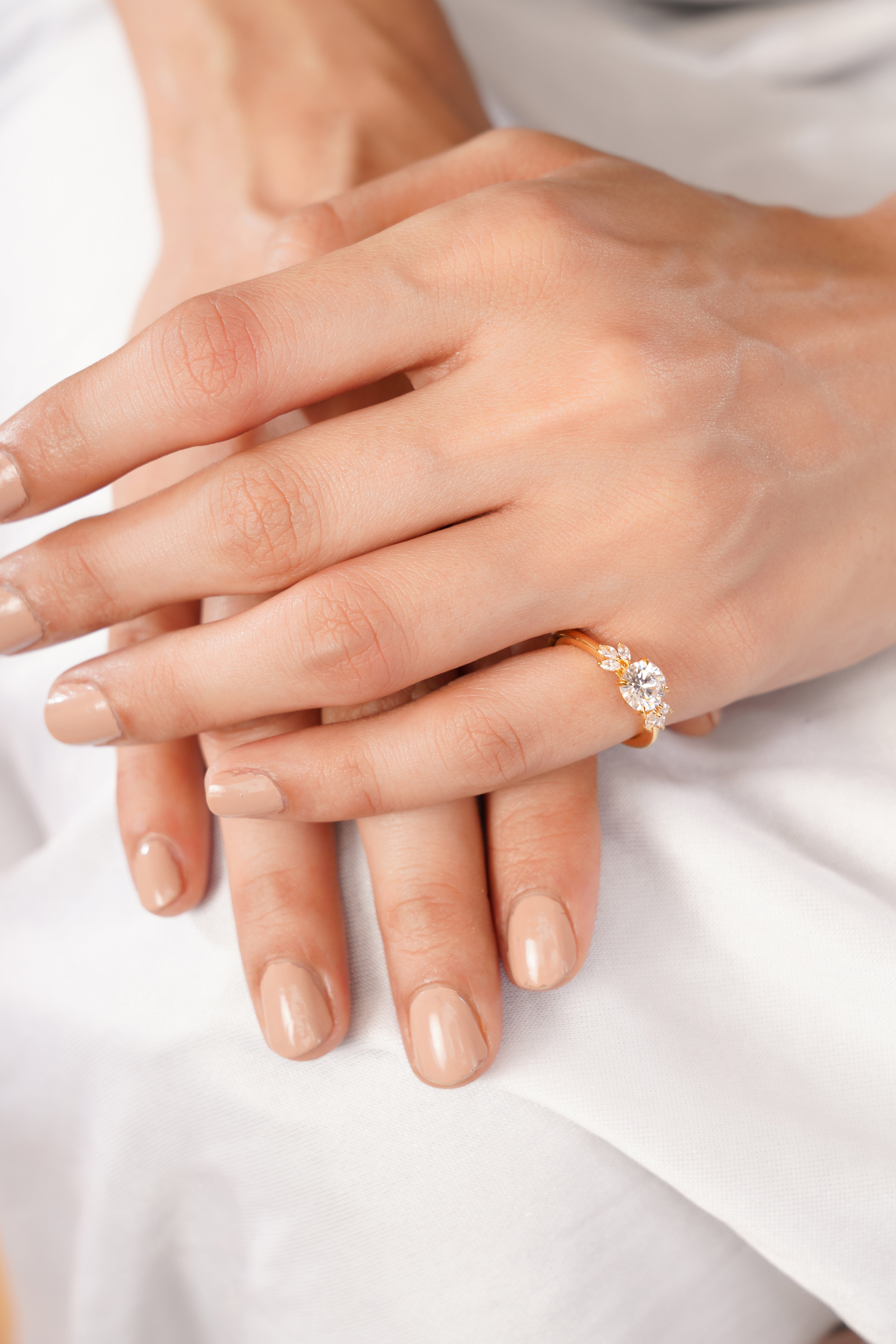 Mariposa Round Brilliant Butterfly Cluster Ring