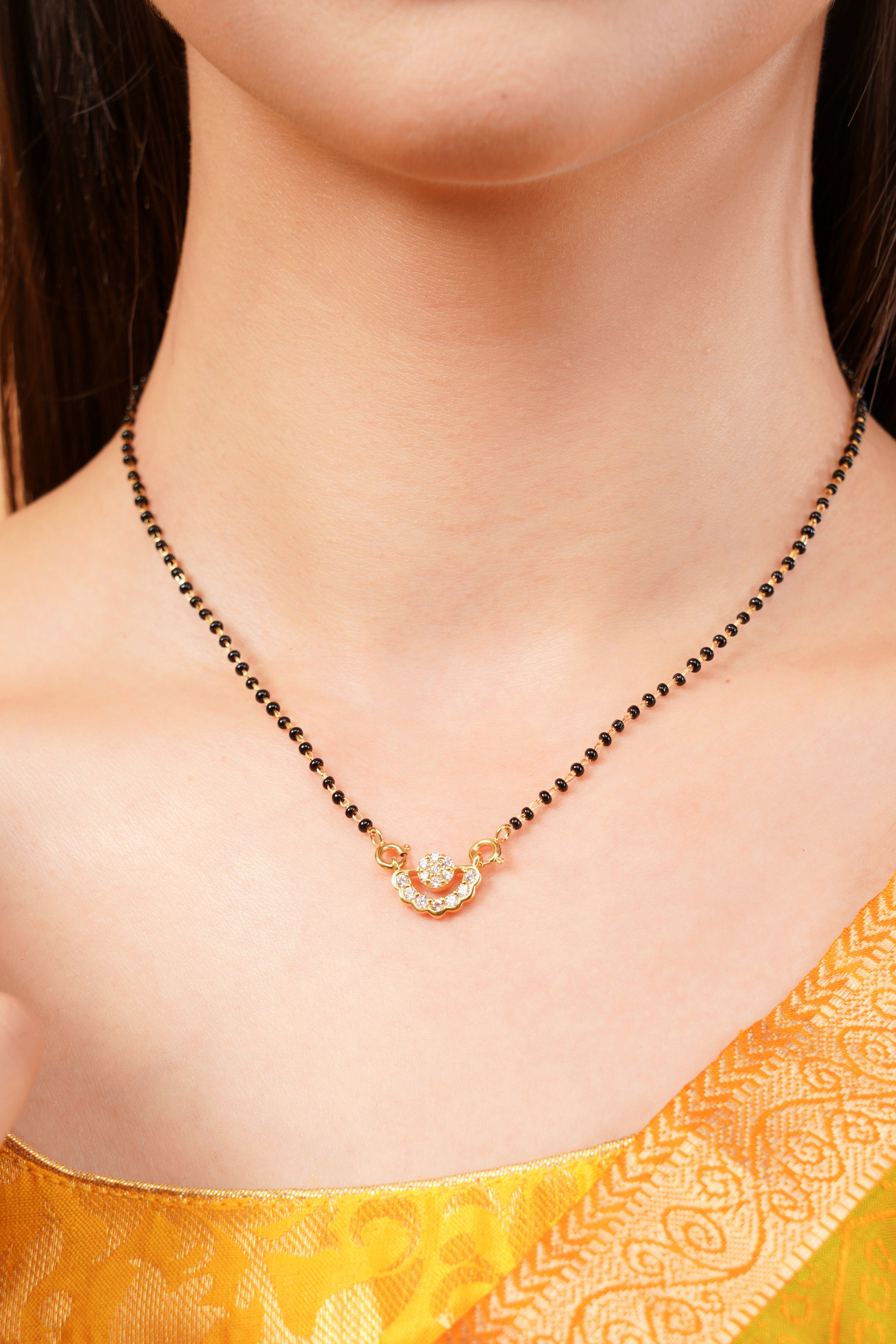 Raina Mangalsutra