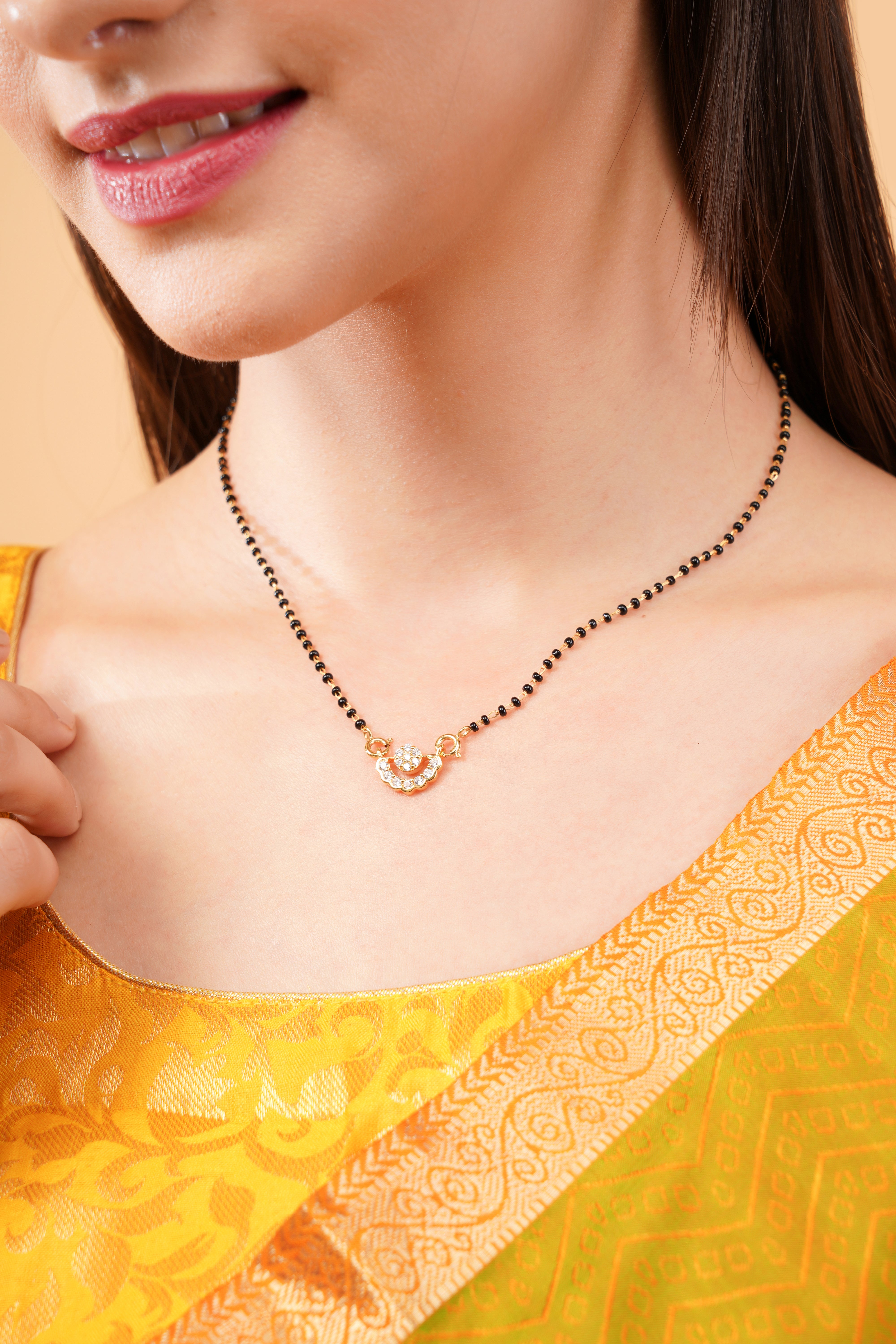 Raina Mangalsutra