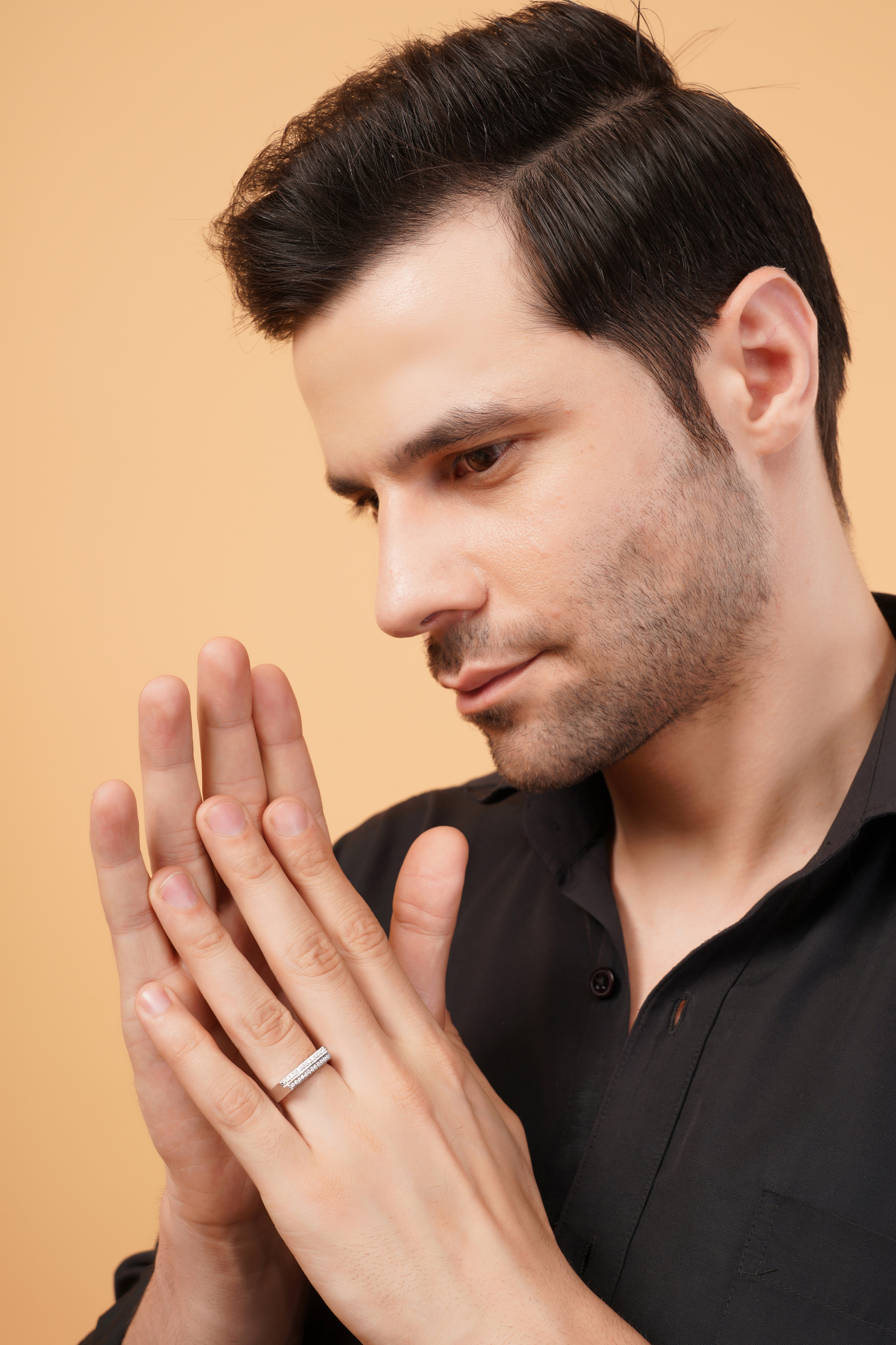 Everly Pavé Band with Round Diamonds