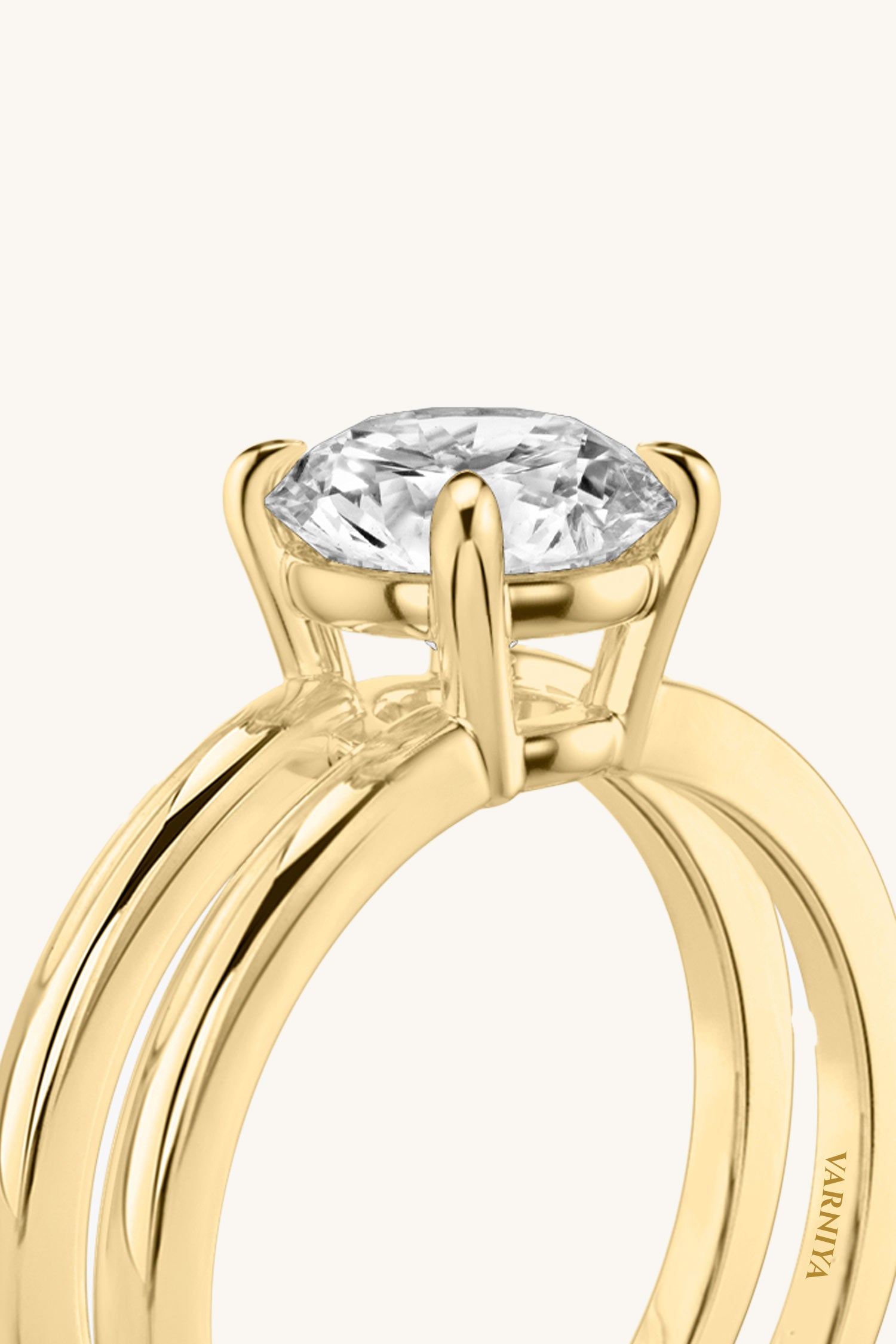 Bicephal Round Solitaire Ring