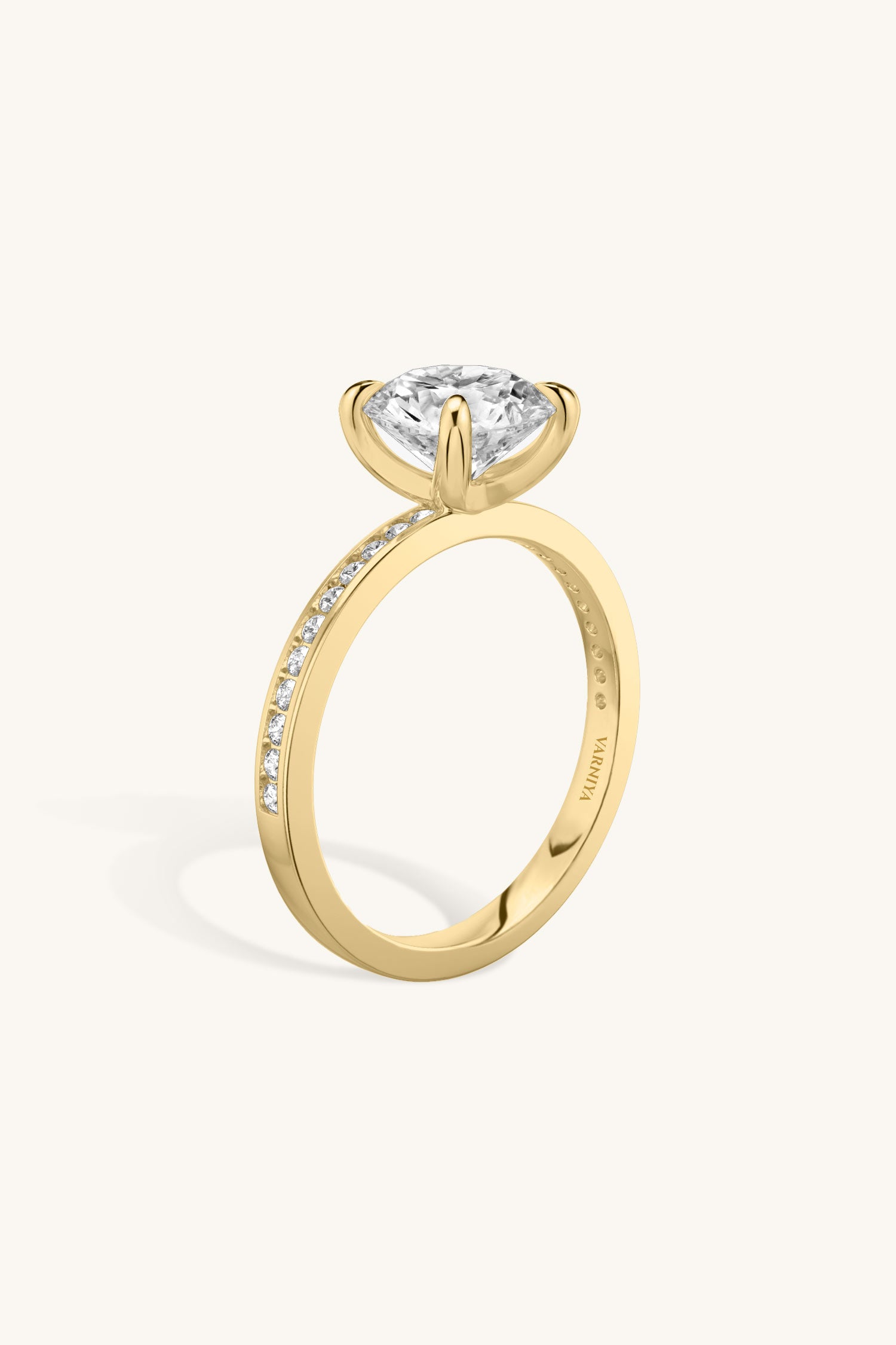 Sequinne Round Solitaire Pavé Band