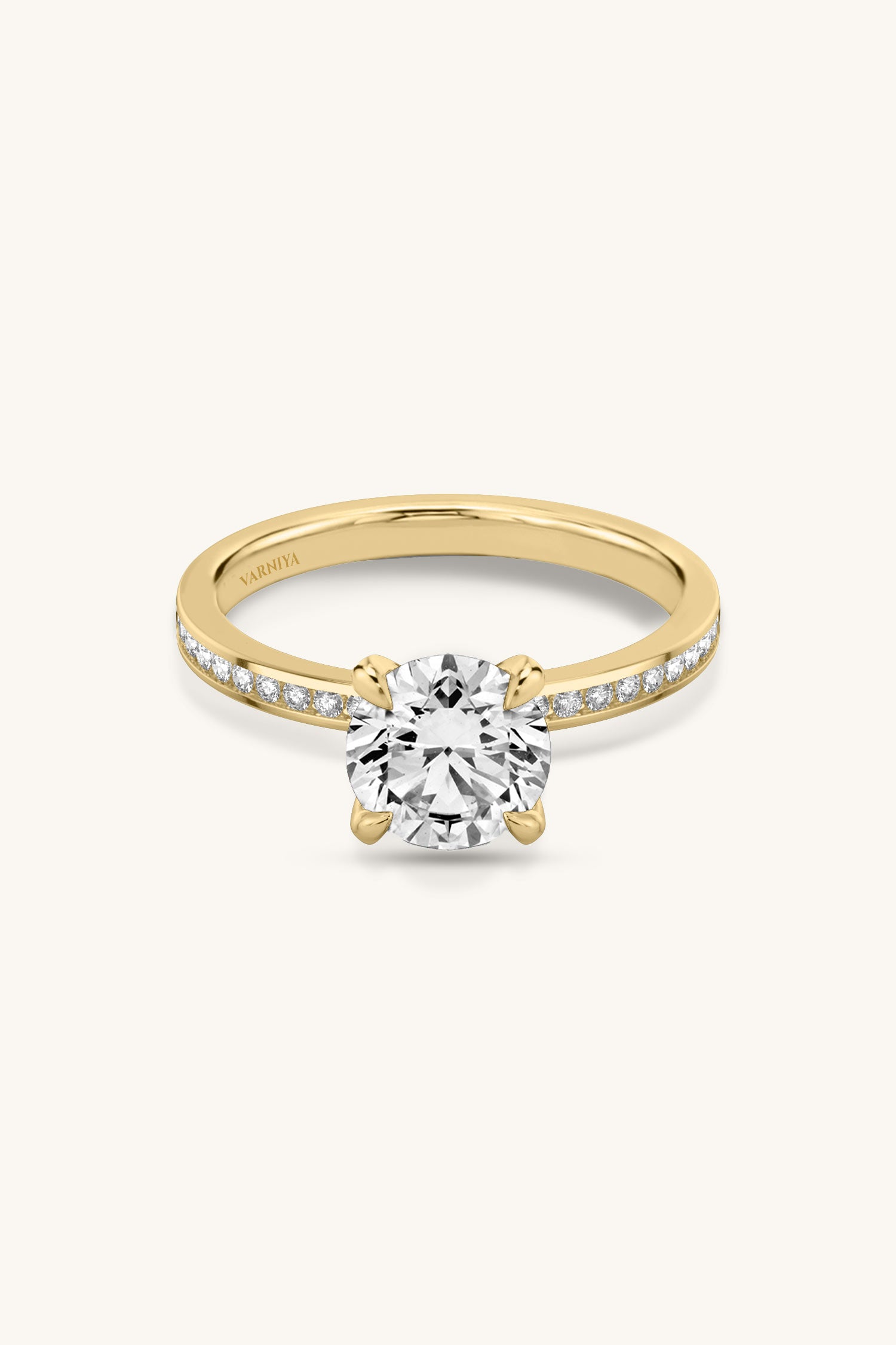 Sequinne Round Solitaire Pavé Band