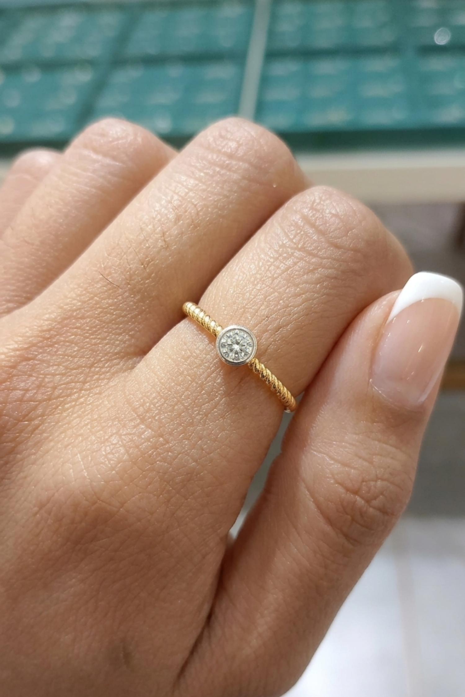 Bezel Twist Ring in Ring Size 13