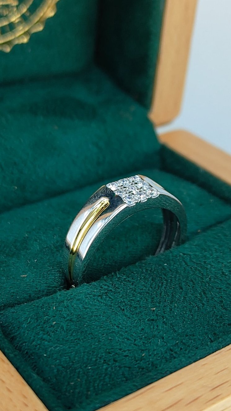 MIDAS CLASSIC 9 STONES MEN'S RING